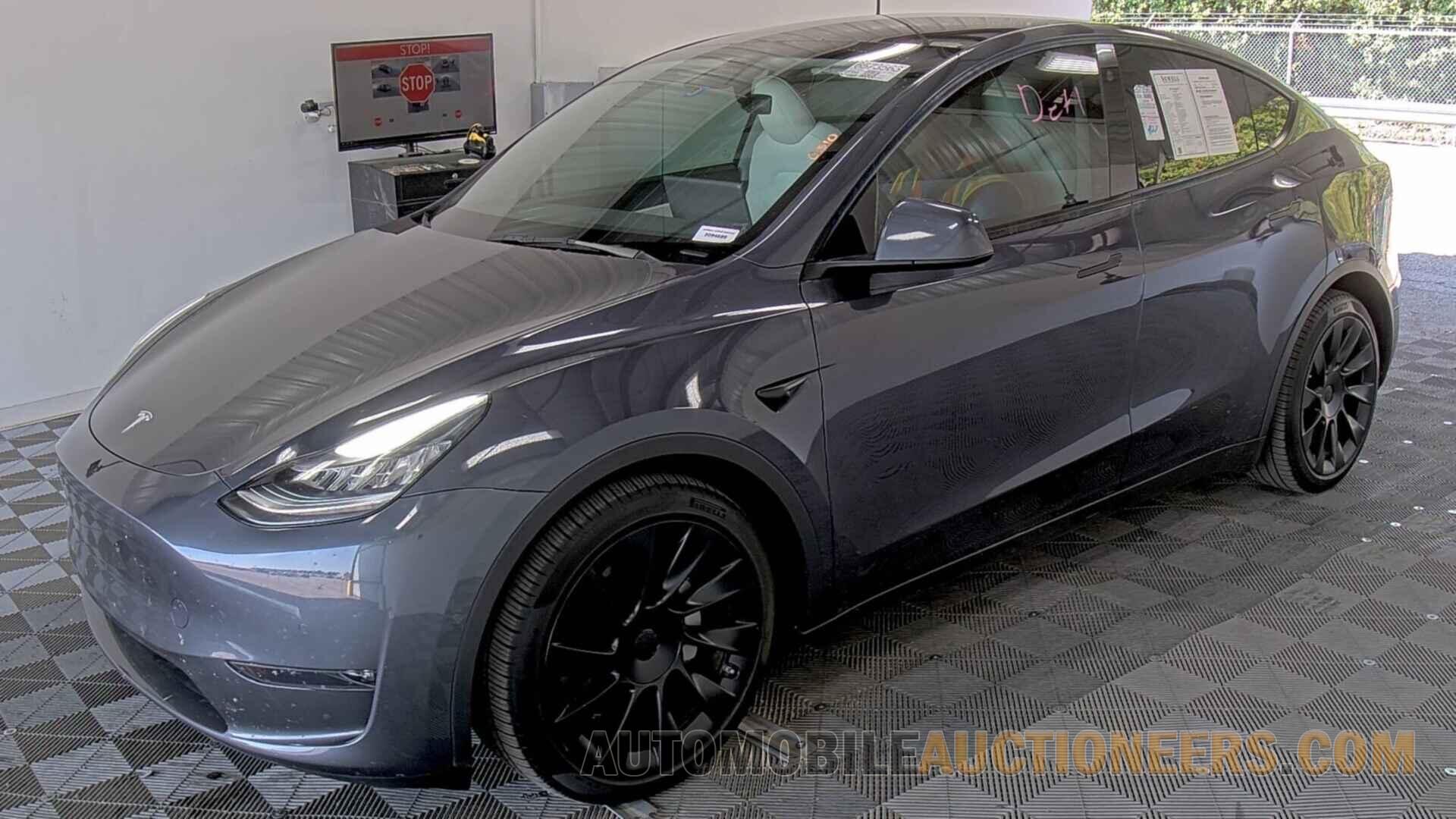 5YJYGDEE9MF102804 Tesla Mo 2021