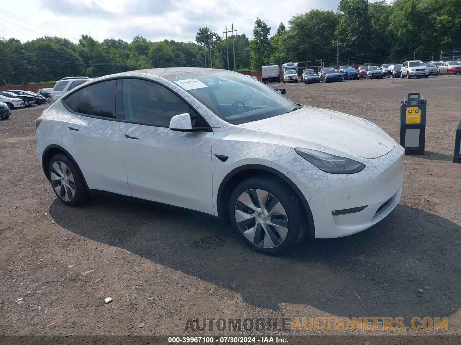 5YJYGDEE9MF145412 TESLA MODEL Y 2021