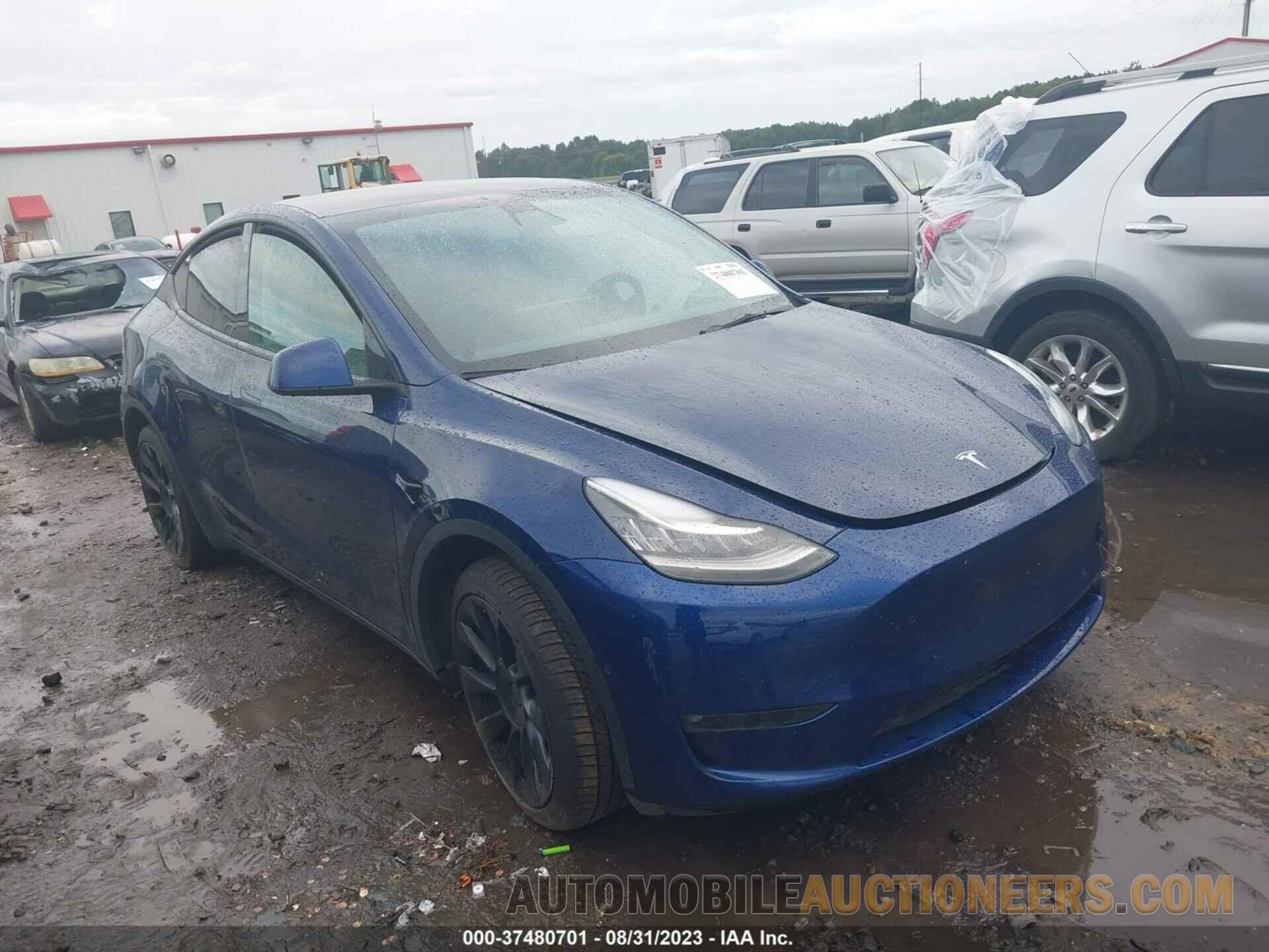 5YJYGDEE9MF192021 TESLA MODEL Y 2021