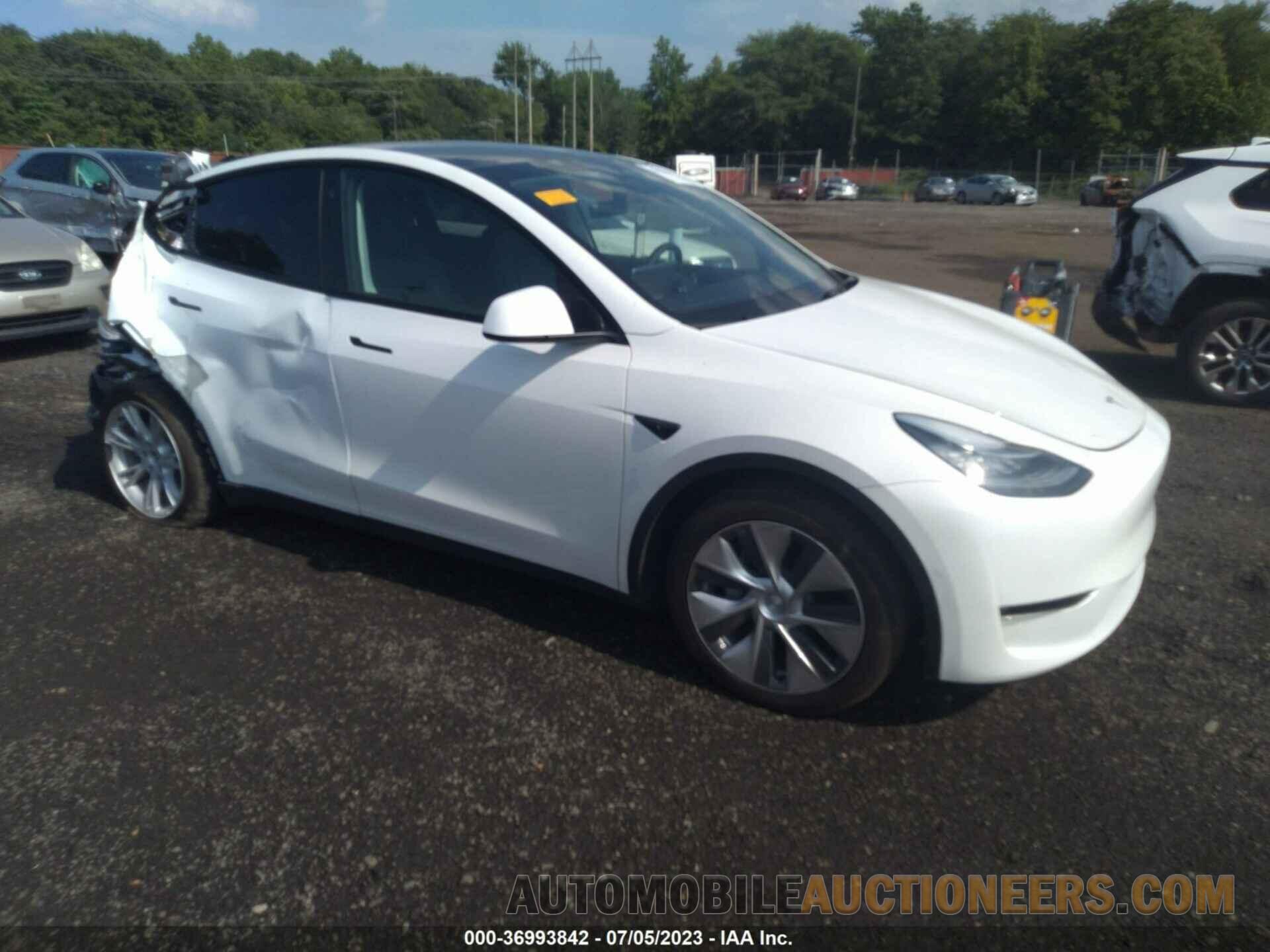 5YJYGDEE9MF260933 TESLA MODEL Y 2021