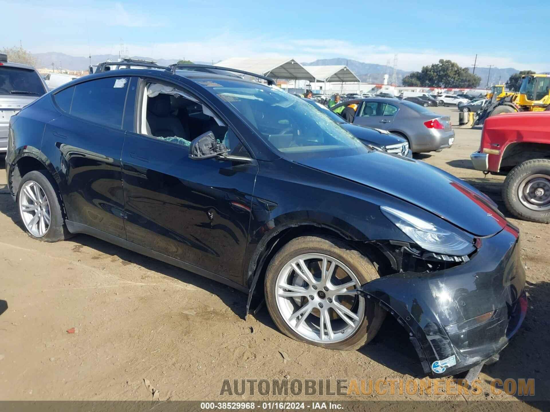 5YJYGDEE9MF263749 TESLA MODEL Y 2021