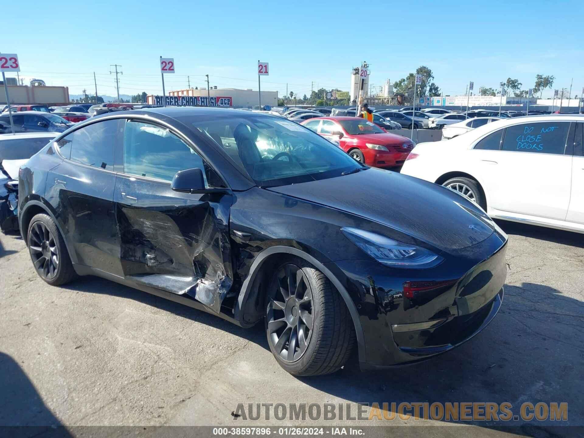 5YJYGDEE9MF302078 TESLA MODEL Y 2021