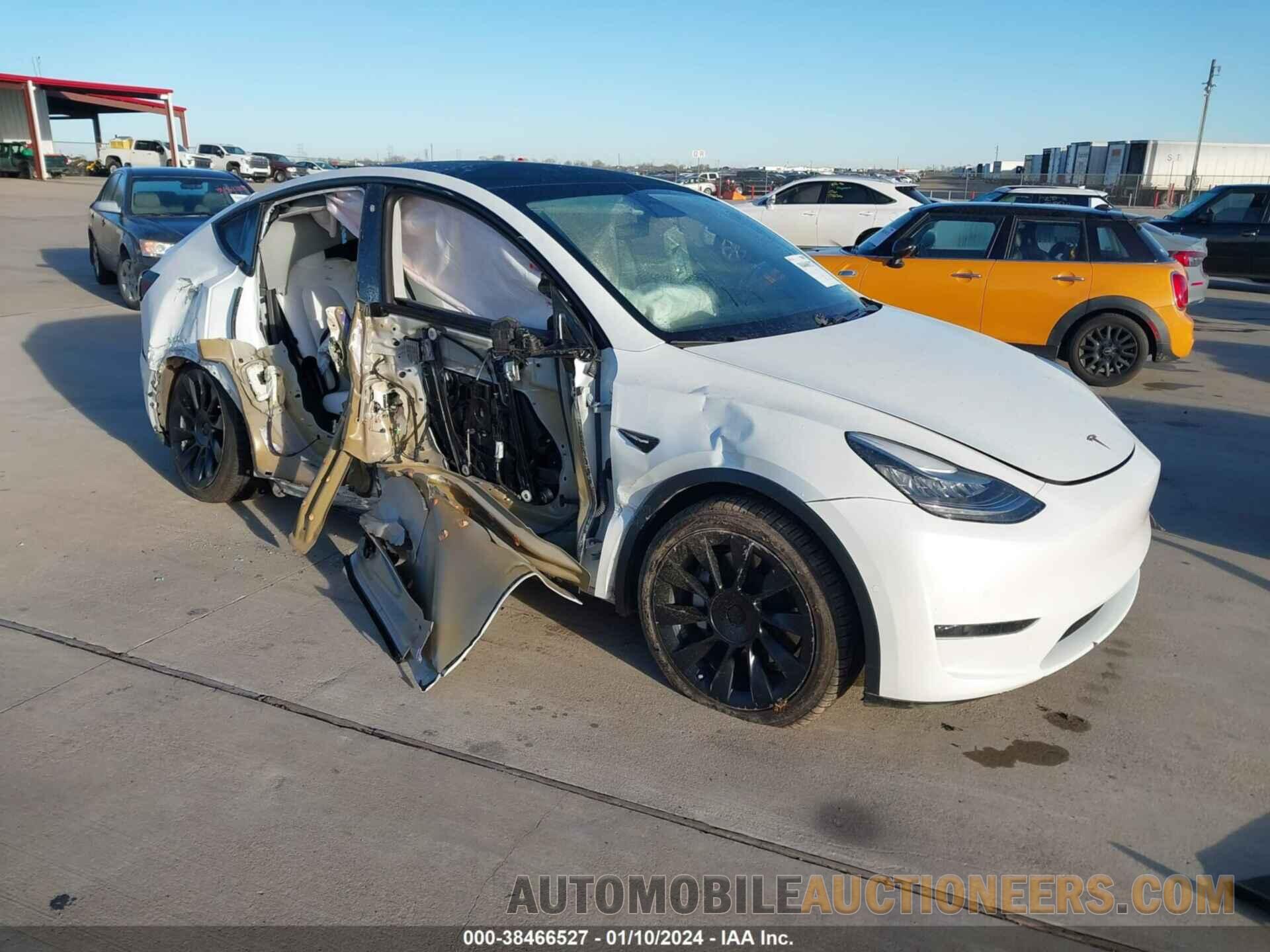 5YJYGDEEXLF018456 TESLA MODEL Y 2020