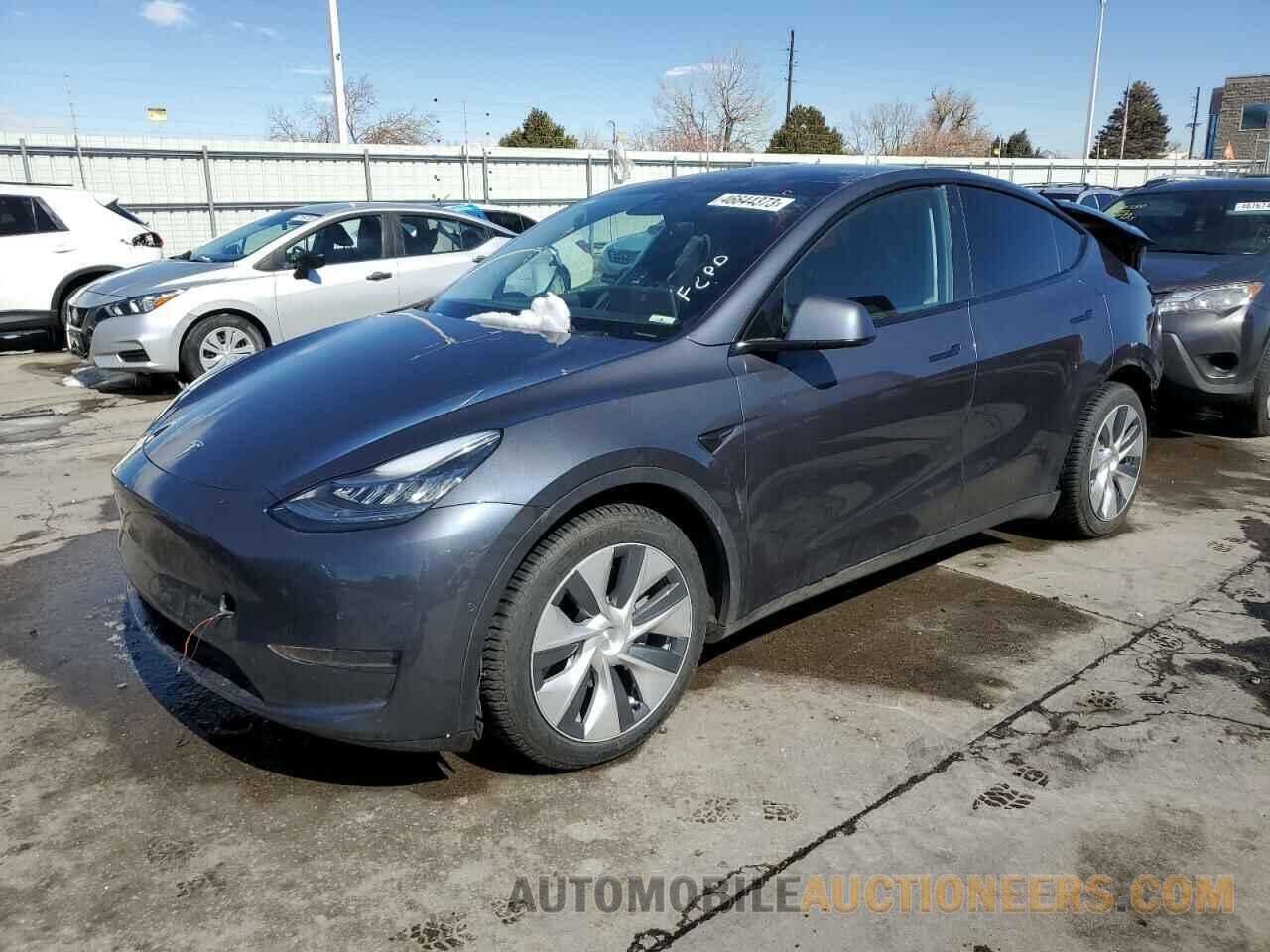 5YJYGDEEXMF070073 TESLA MODEL Y 2021