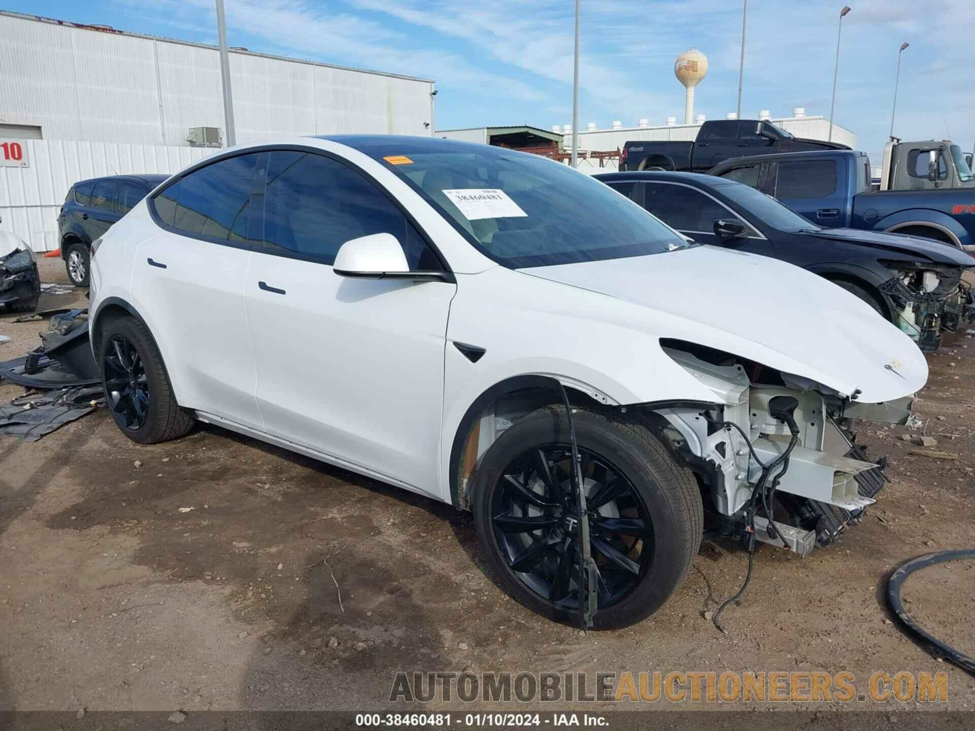 5YJYGDEEXMF075516 TESLA MODEL Y 2021