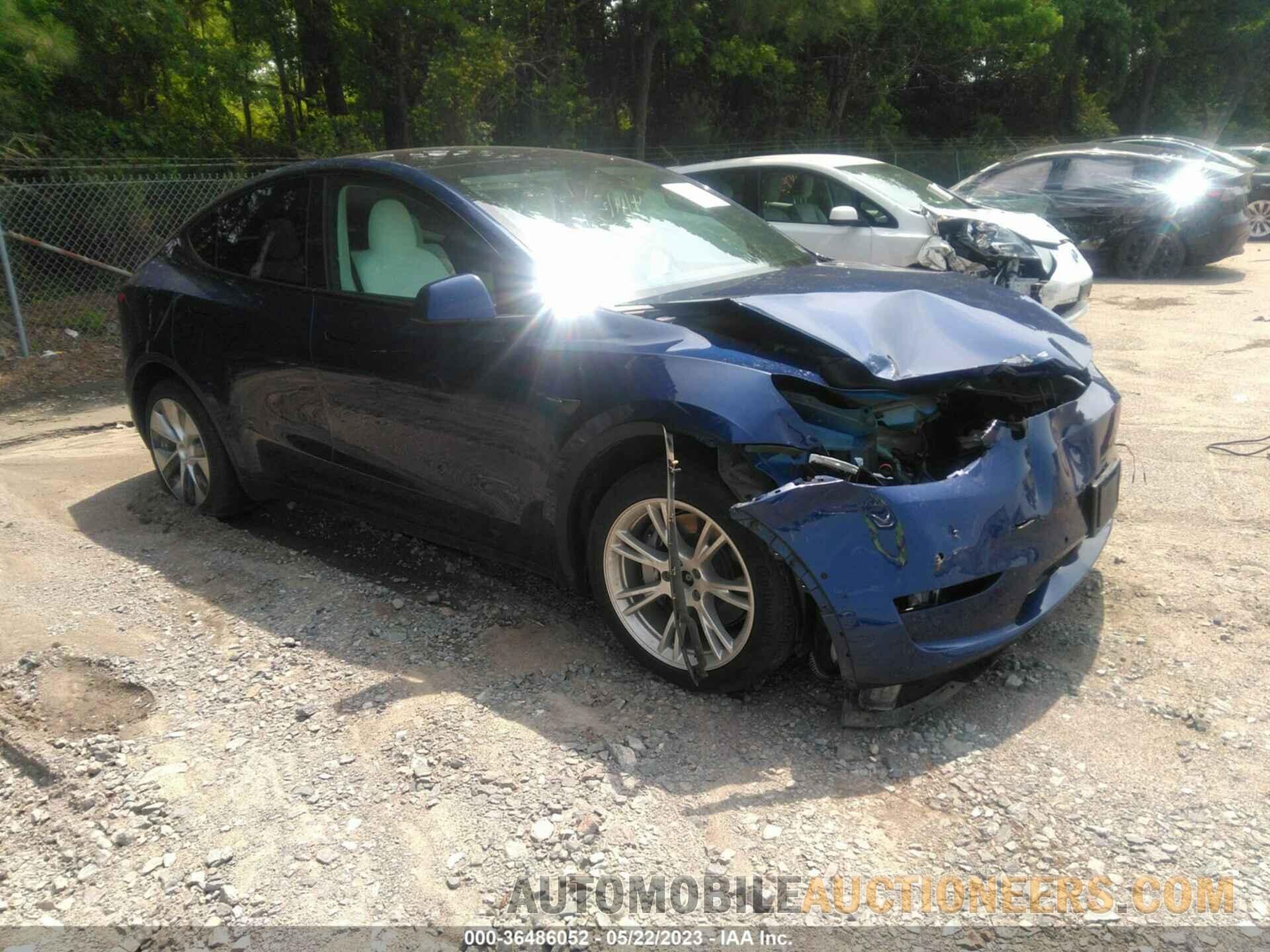 5YJYGDEEXMF075984 TESLA MODEL Y 2021