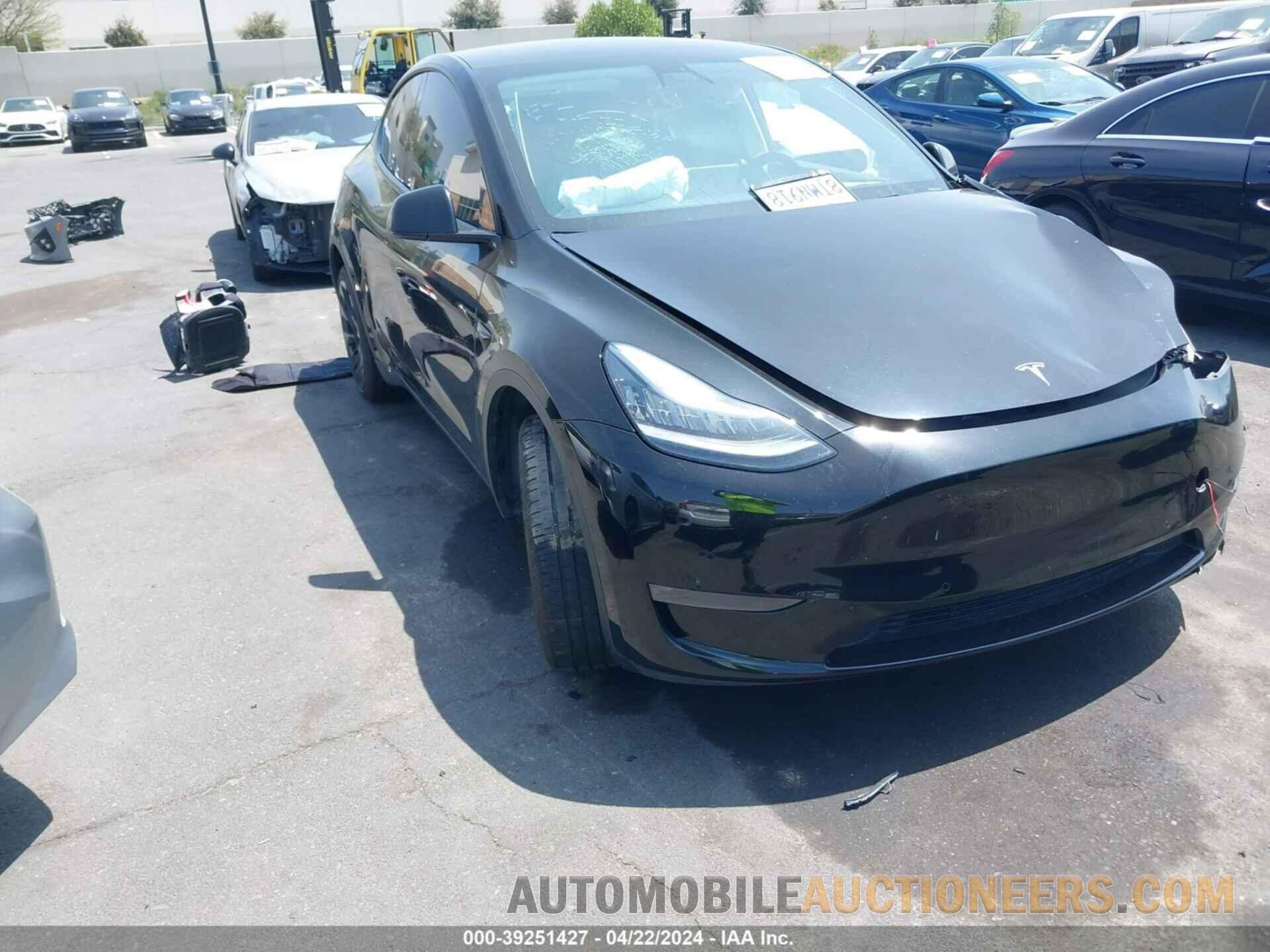 5YJYGDEEXMF076648 TESLA MODEL Y 2021