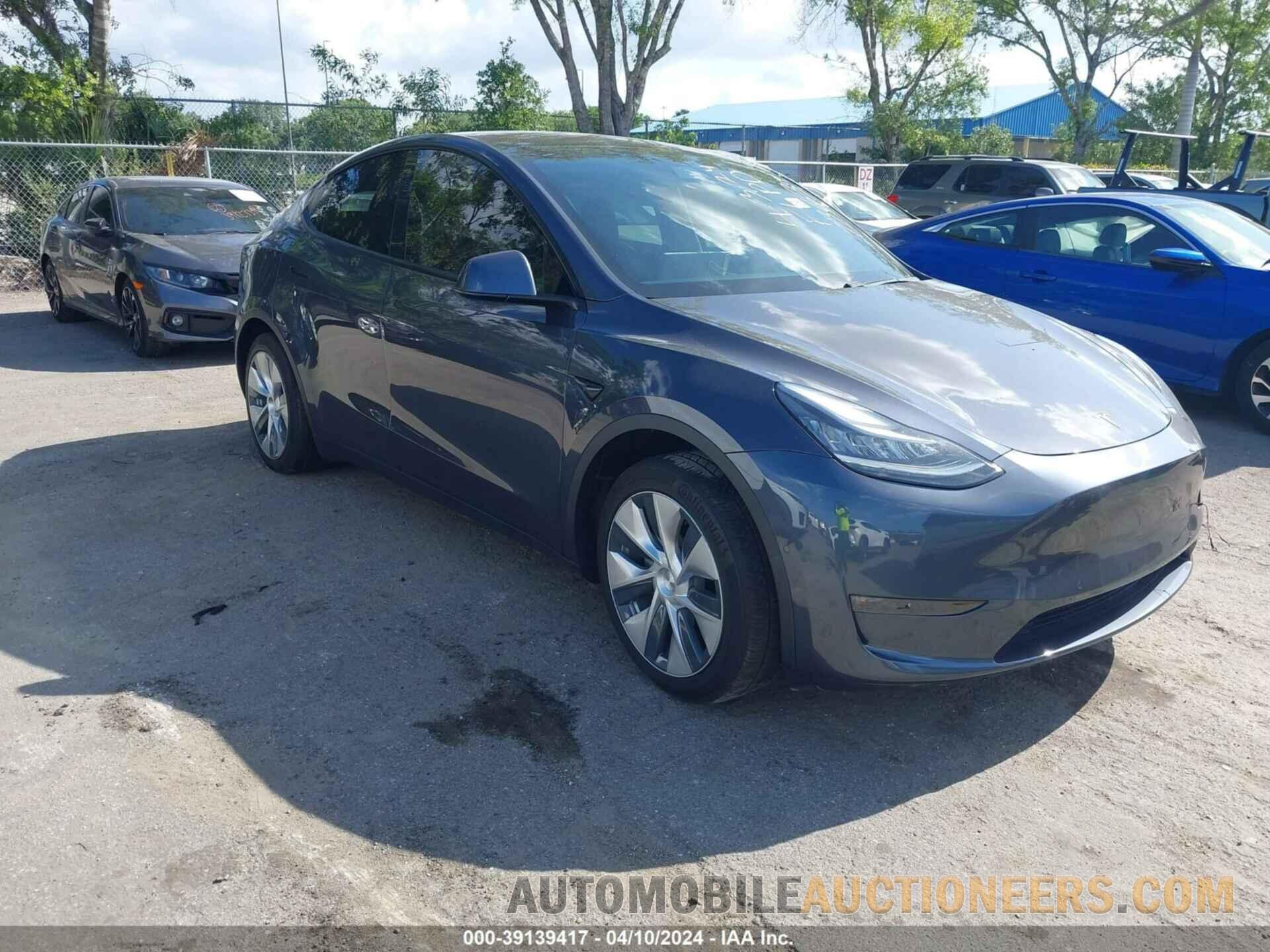 5YJYGDEEXMF077363 TESLA MODEL Y 2021