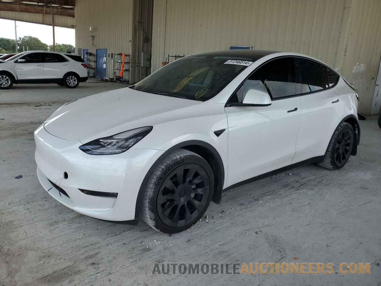 5YJYGDEEXMF088475 TESLA MODEL Y 2021