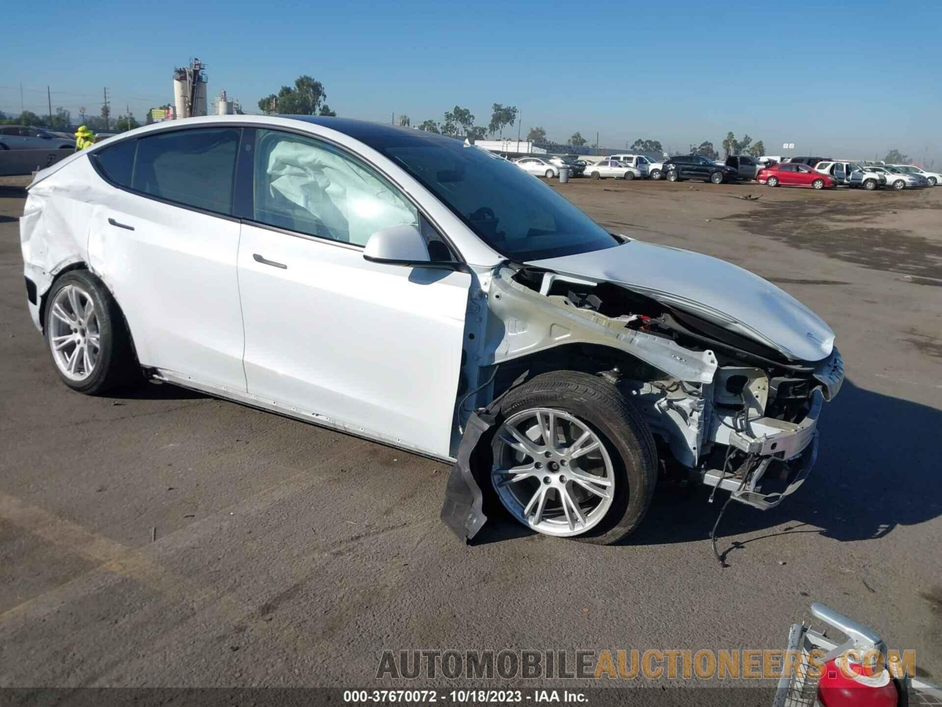 5YJYGDEEXMF093630 TESLA MODEL Y 2021