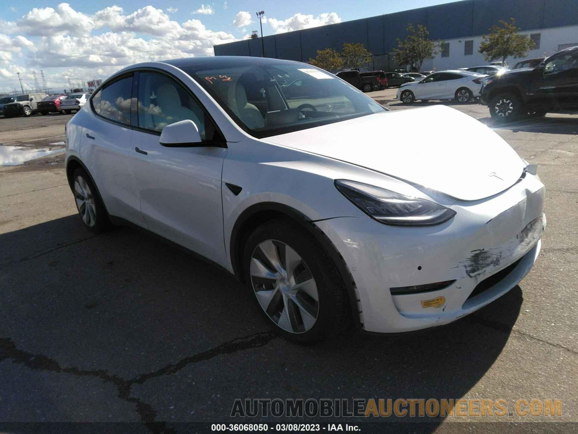 5YJYGDEEXMF096110 TESLA MODEL Y 2021