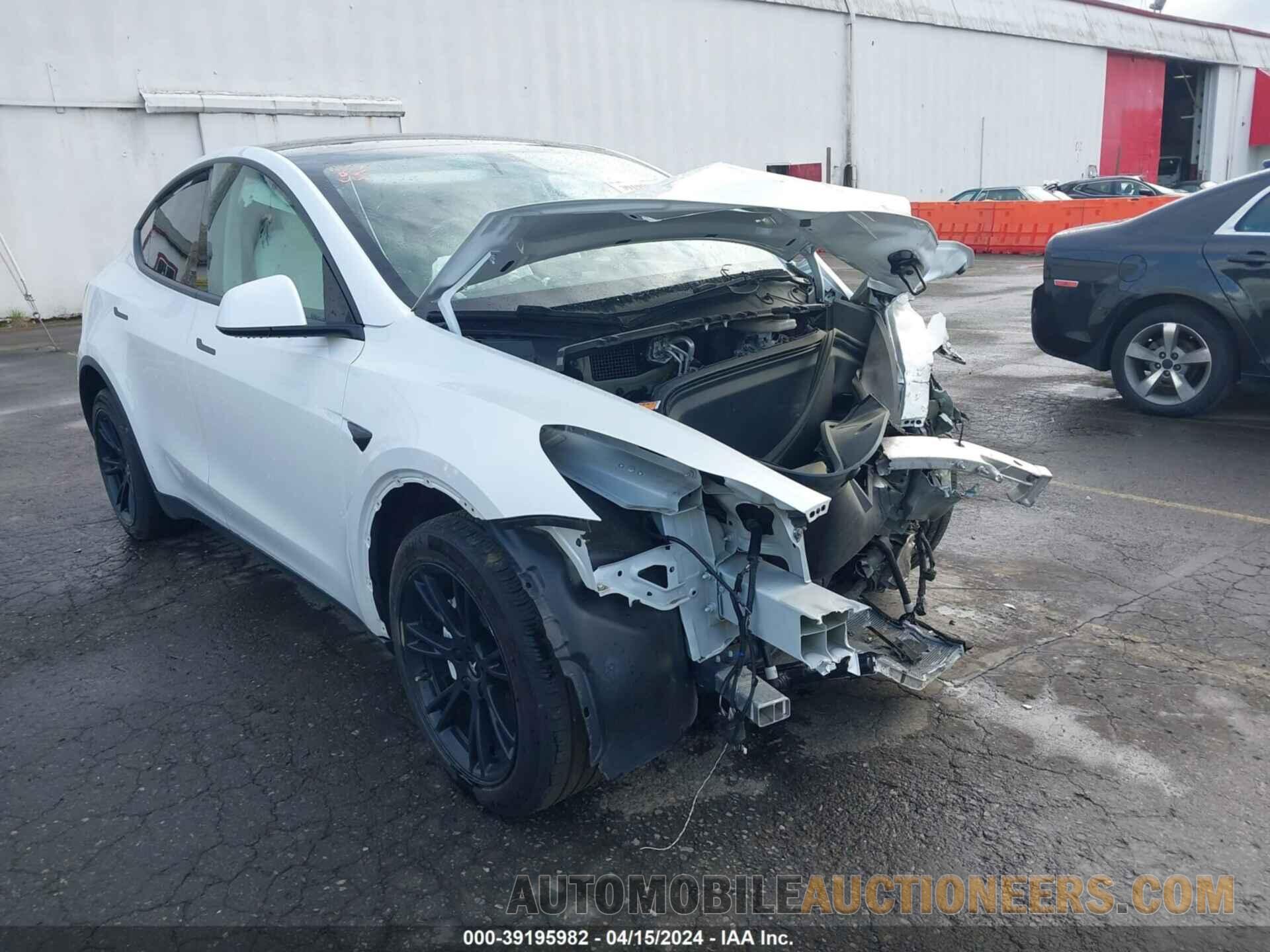 5YJYGDEEXMF096513 TESLA MODEL Y 2021