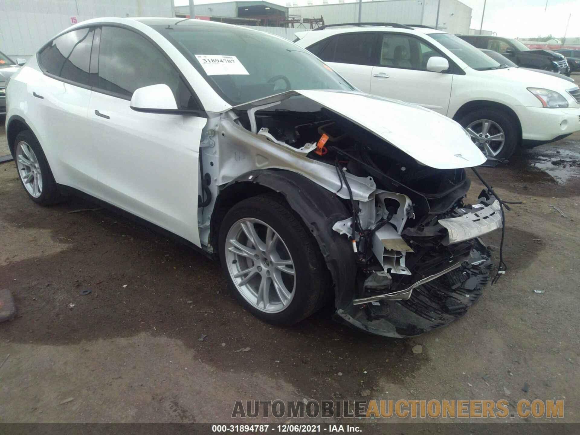 5YJYGDEEXMF114895 TESLA MODEL Y 2021