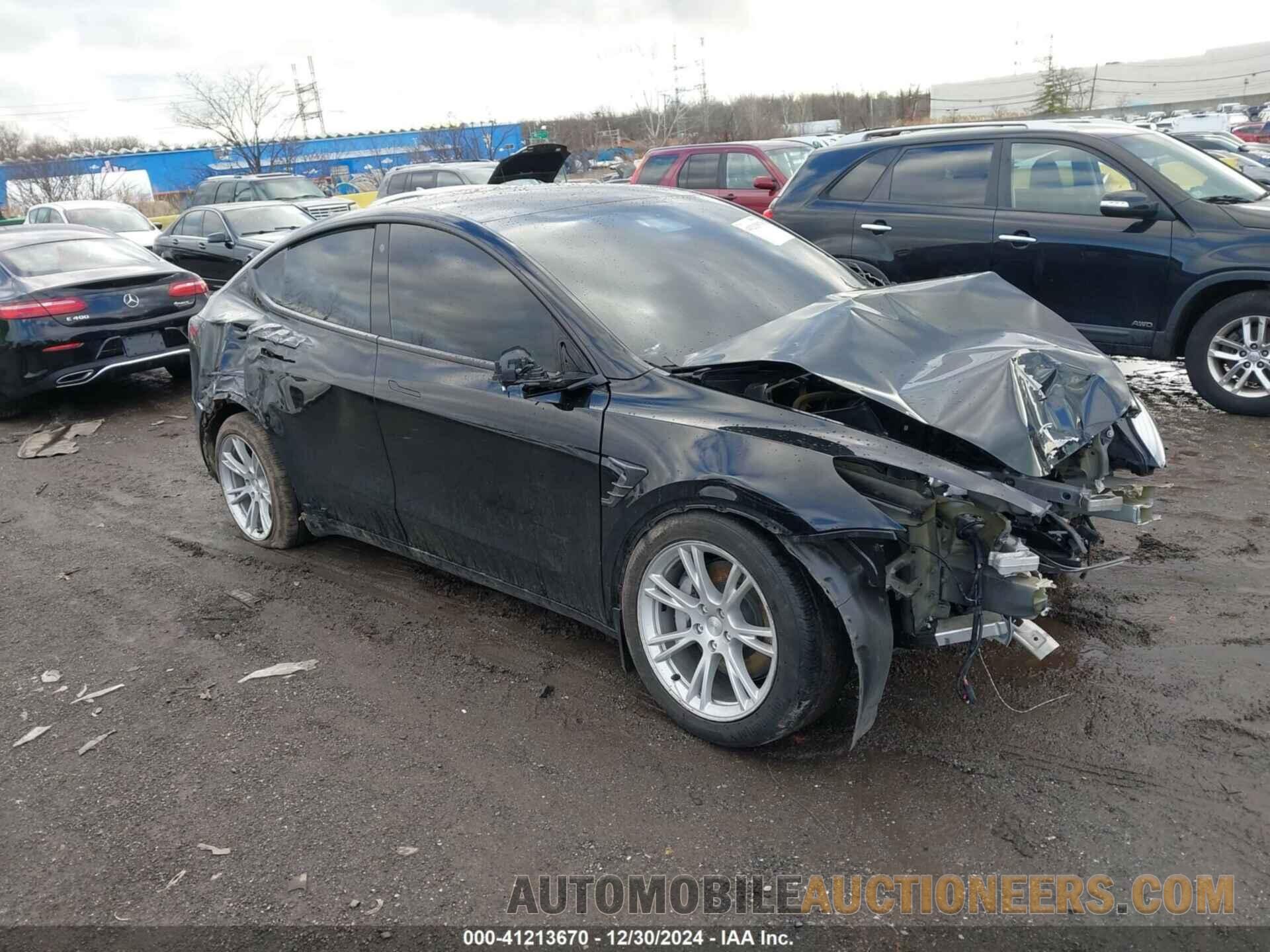 5YJYGDEEXMF121281 TESLA MODEL Y 2021