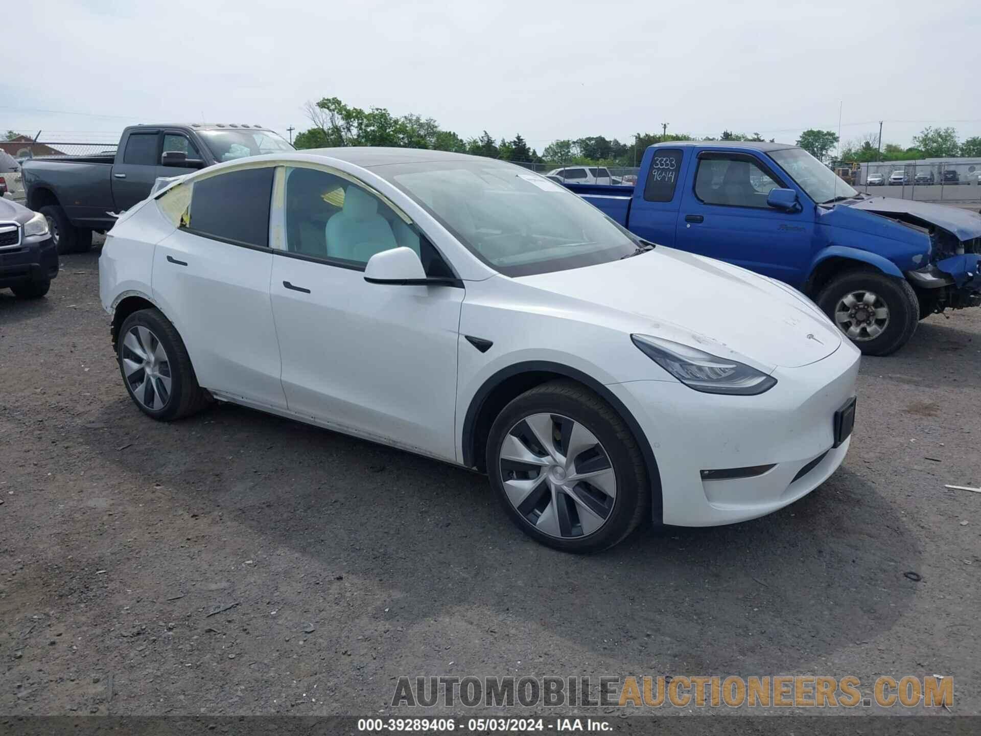 5YJYGDEEXMF195915 TESLA MODEL Y 2021