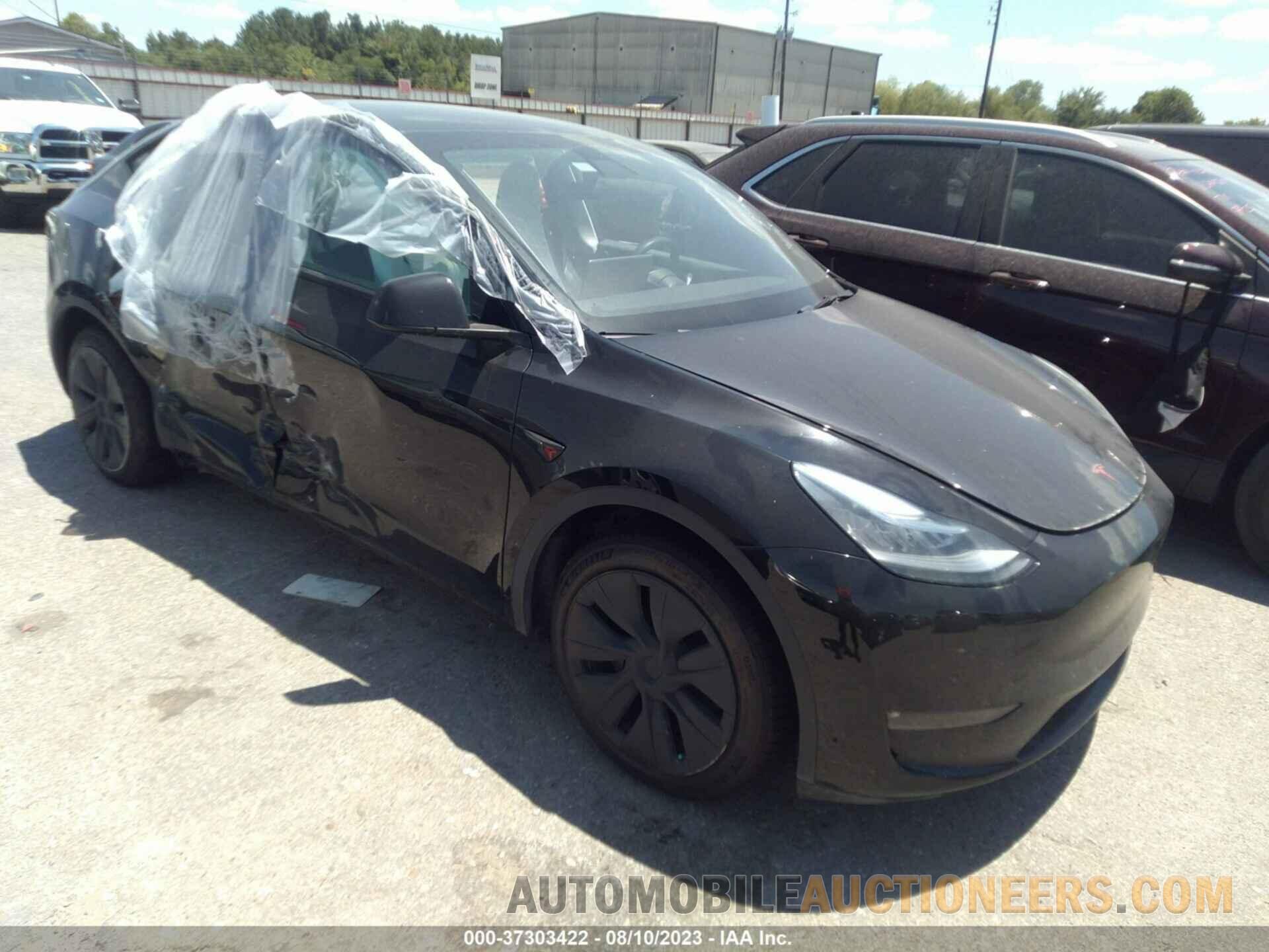 5YJYGDEEXMF200319 TESLA MODEL Y 2021