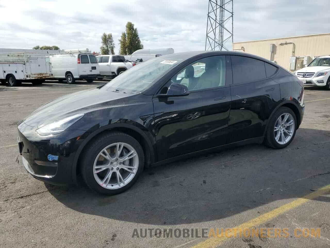 5YJYGDEEXMF203656 TESLA MODEL Y 2021