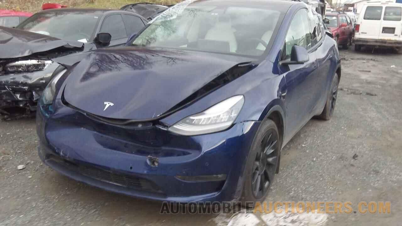 5YJYGDEEXMF210090 TESLA MODEL Y 2021