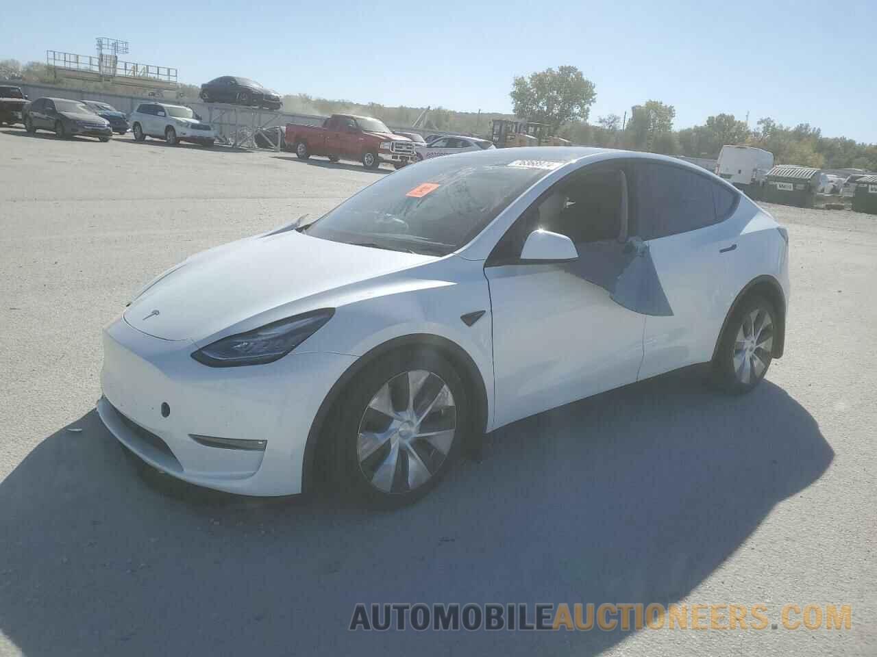 5YJYGDEEXMF216911 TESLA MODEL Y 2021