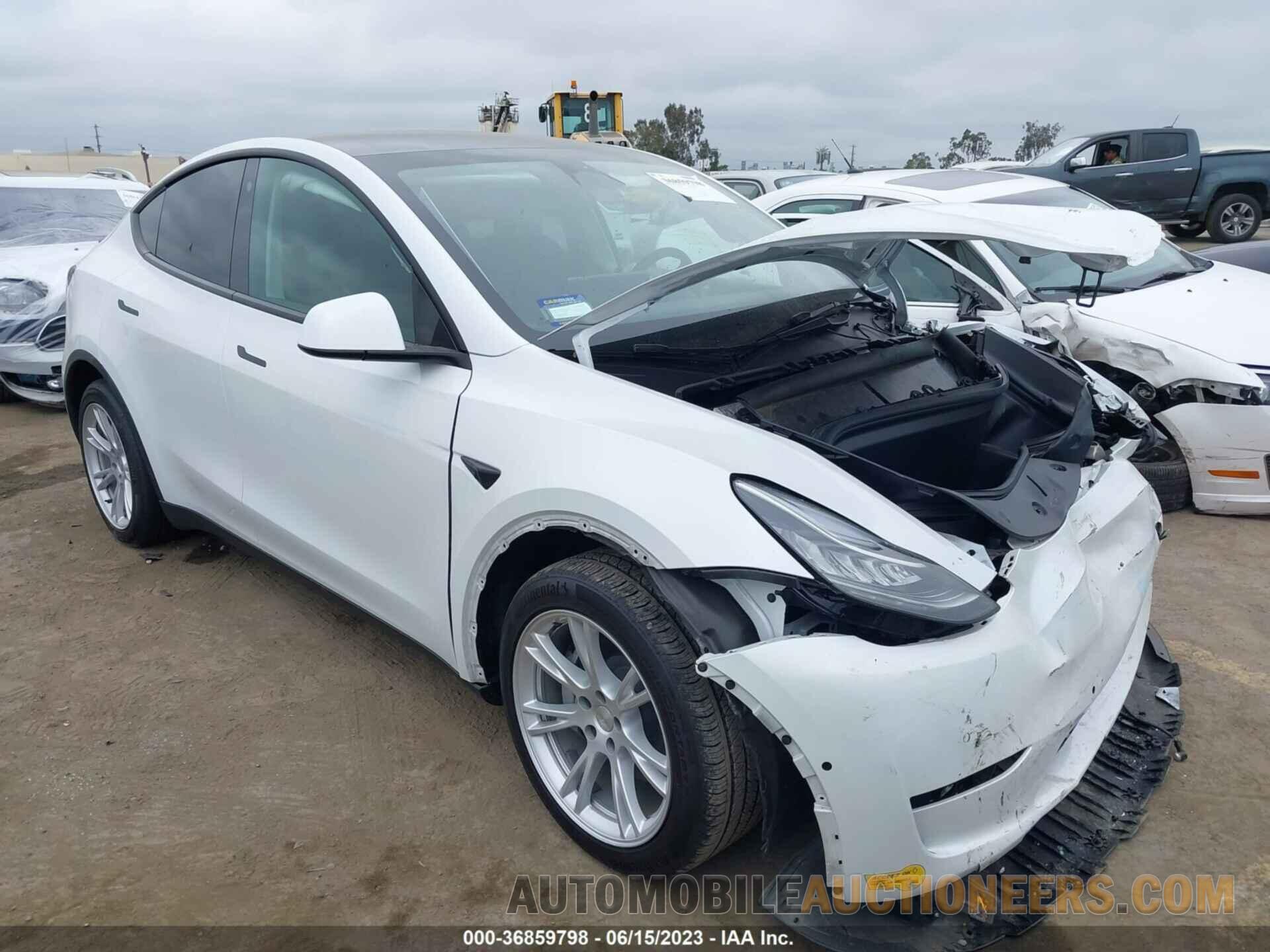 5YJYGDEEXMF254624 TESLA MODEL Y 2021