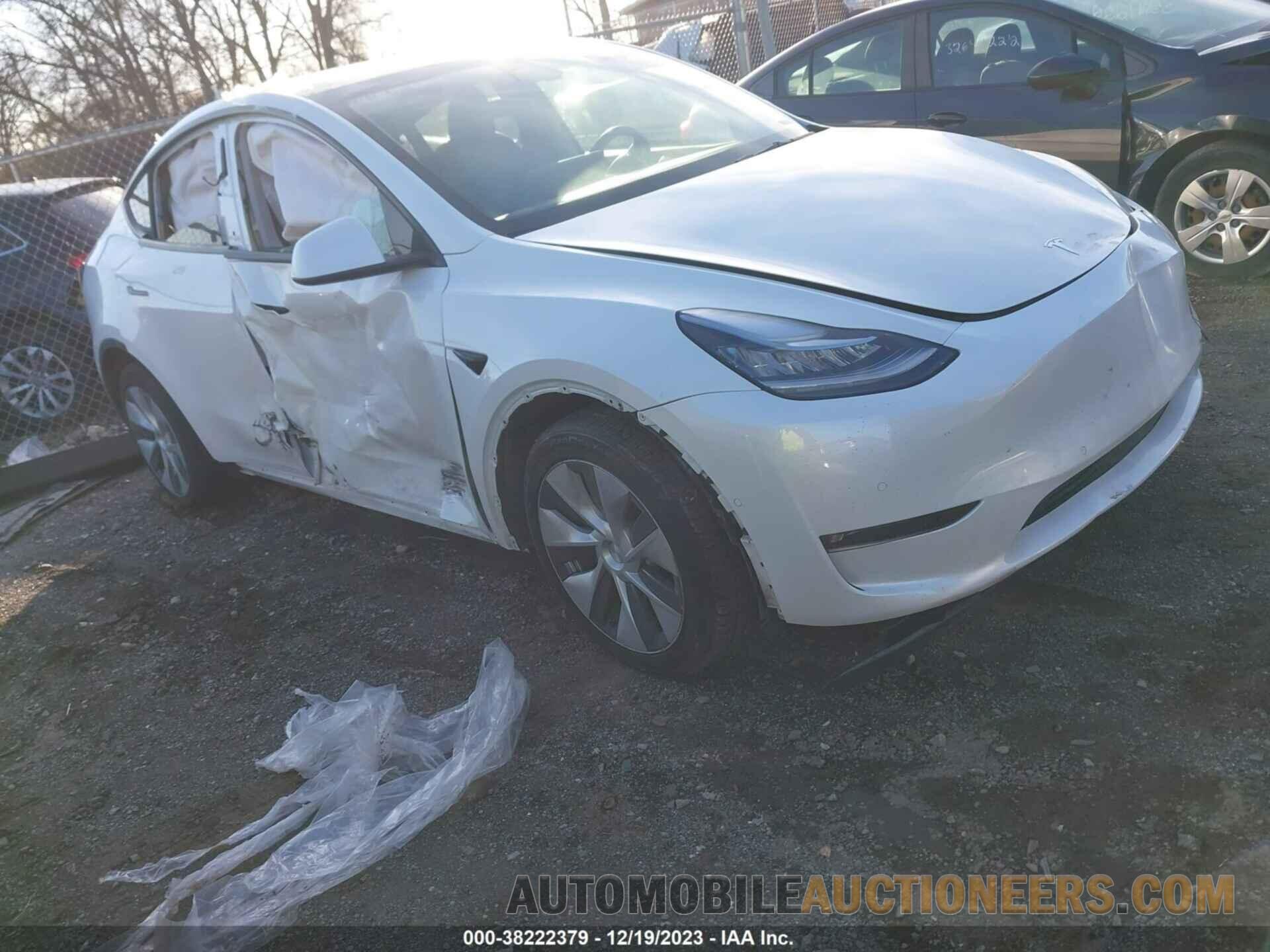 5YJYGDEEXMF284058 TESLA MODEL Y 2021