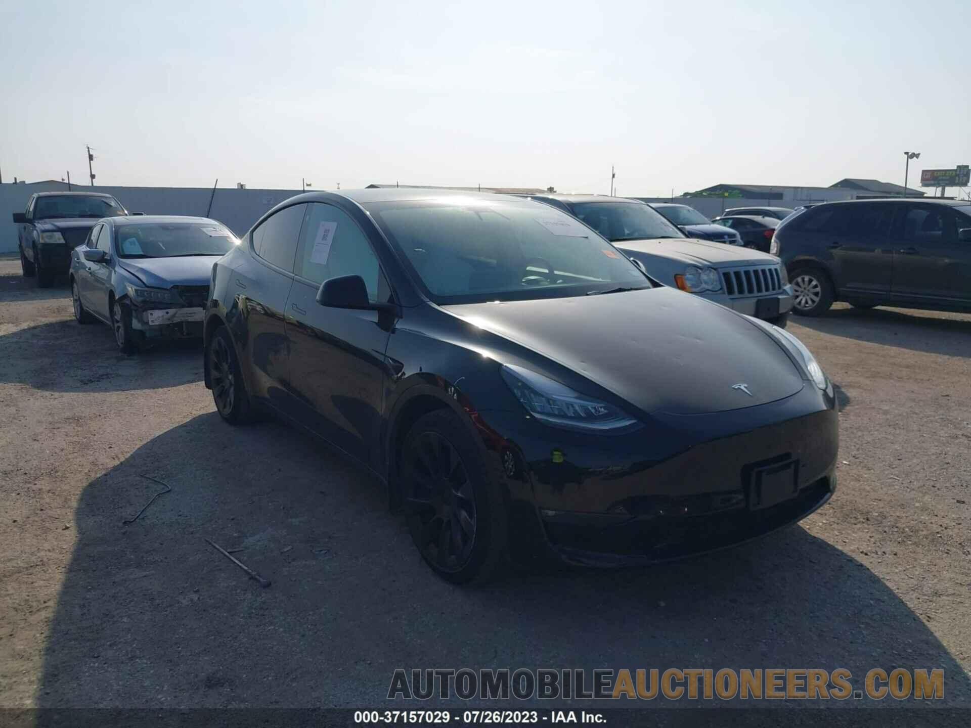 5YJYGDEEXMF285856 TESLA MODEL Y 2021