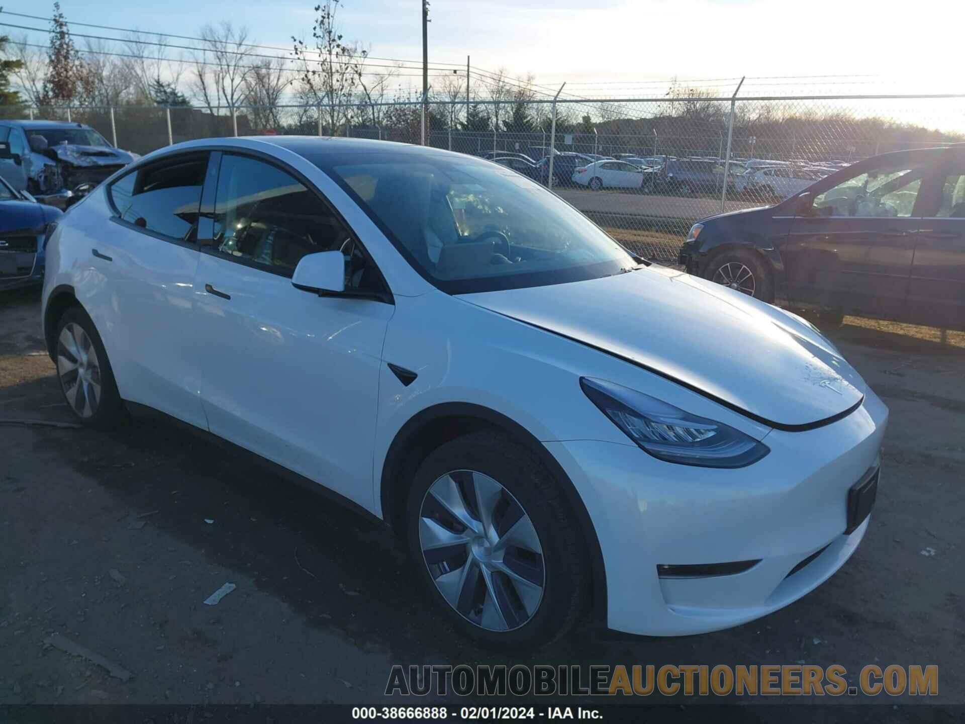 5YJYGDEEXMF286425 TESLA MODEL Y 2021