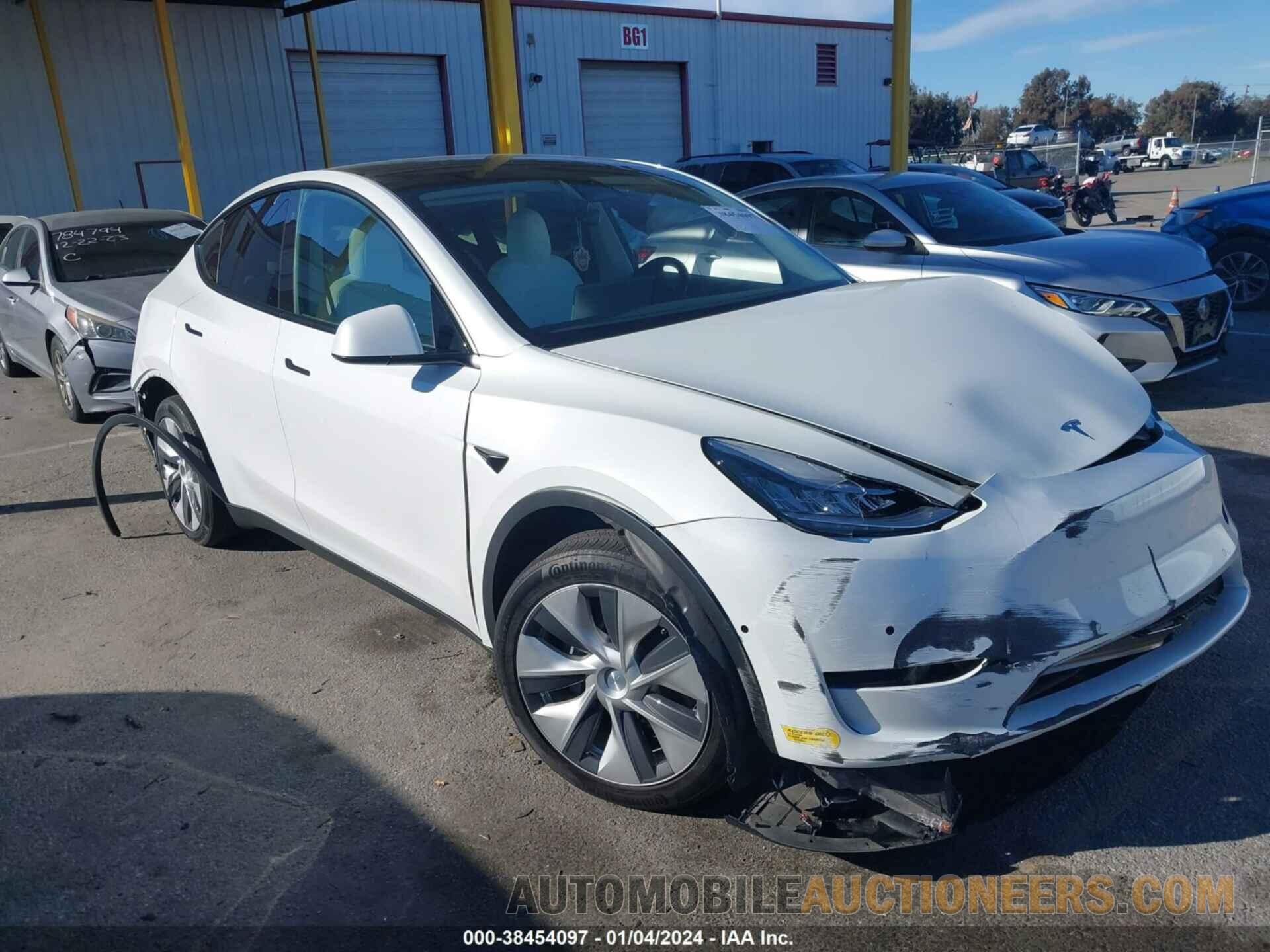 5YJYGDEEXMF298364 TESLA MODEL Y 2021