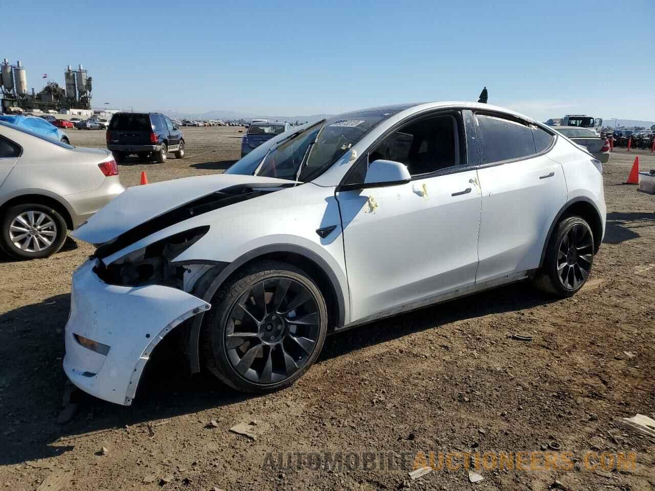 5YJYGDEF0LF000802 TESLA MODEL Y 2020