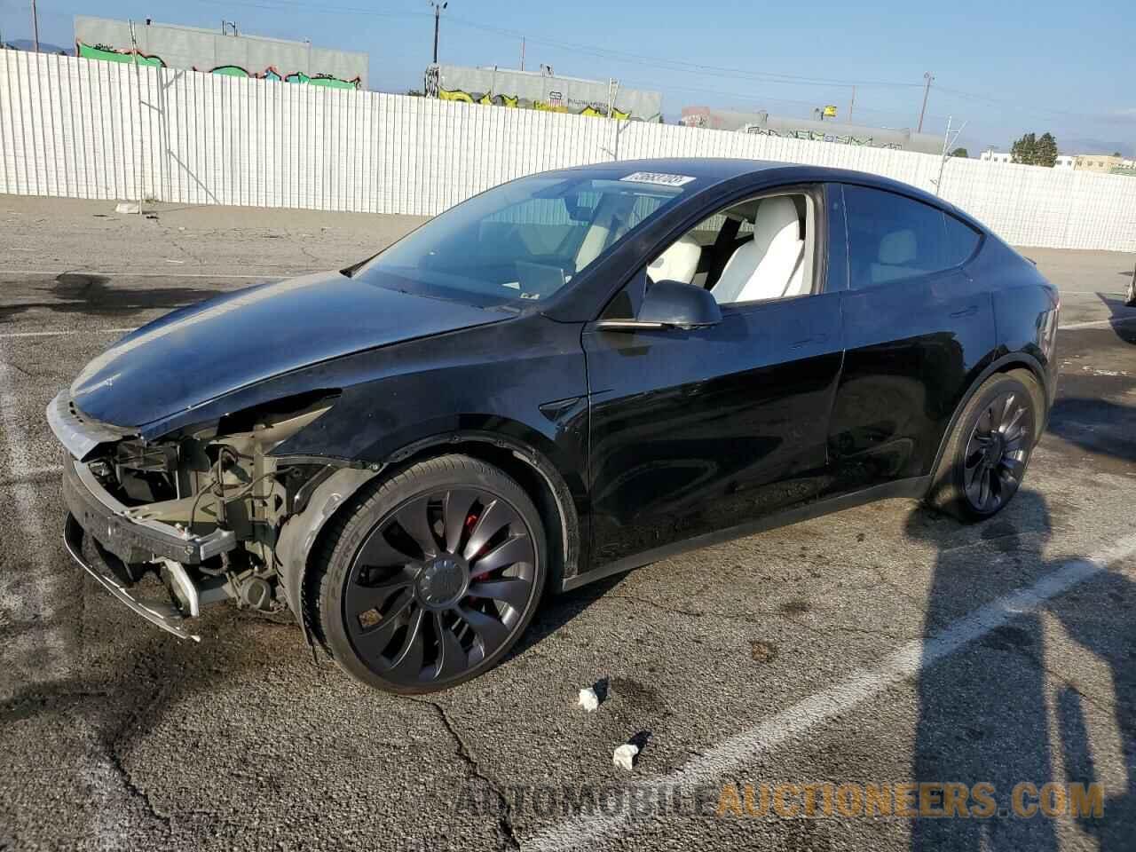 5YJYGDEF0LF012349 TESLA MODEL Y 2020