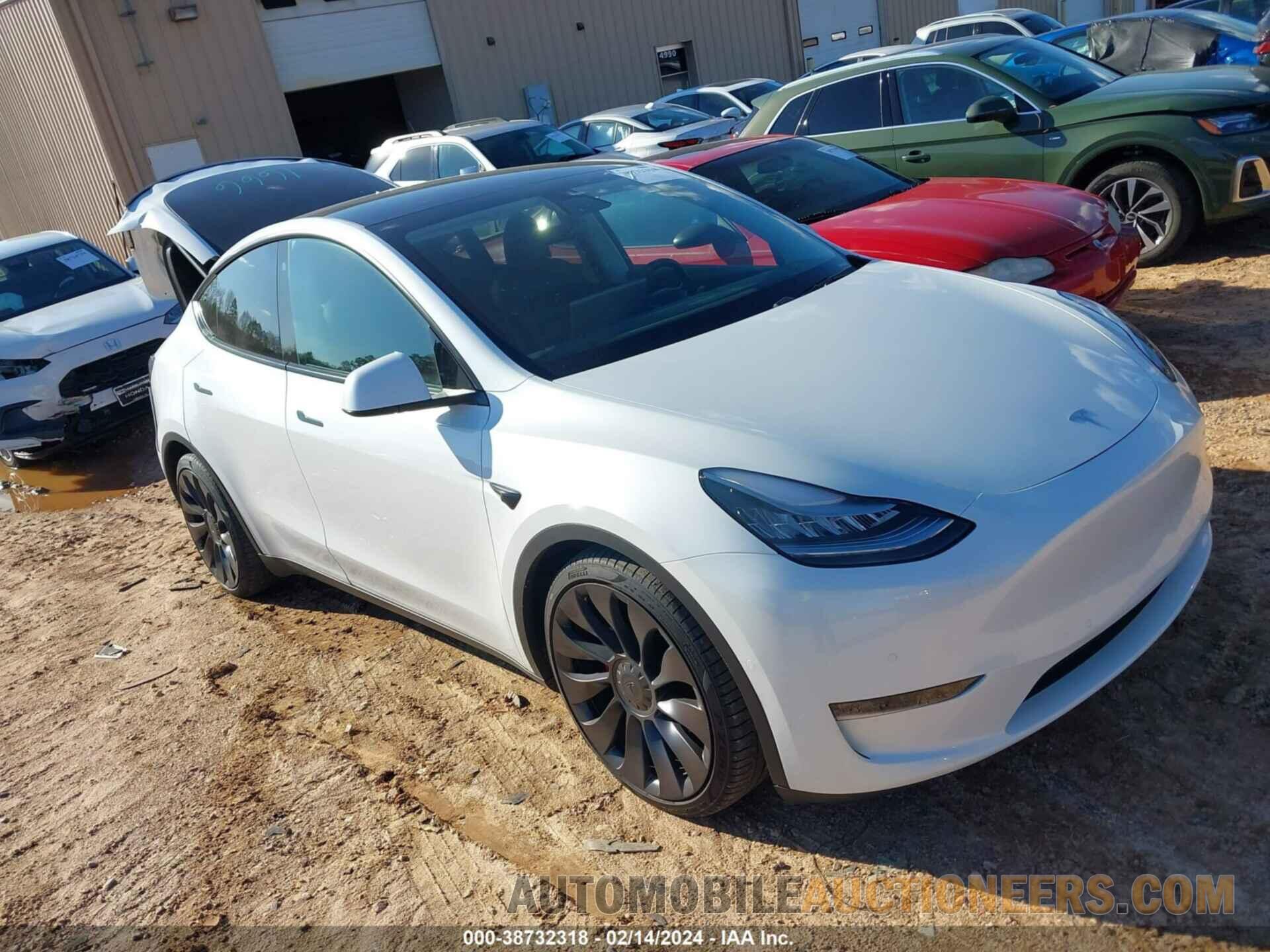 5YJYGDEF0LF037512 TESLA MODEL Y 2020