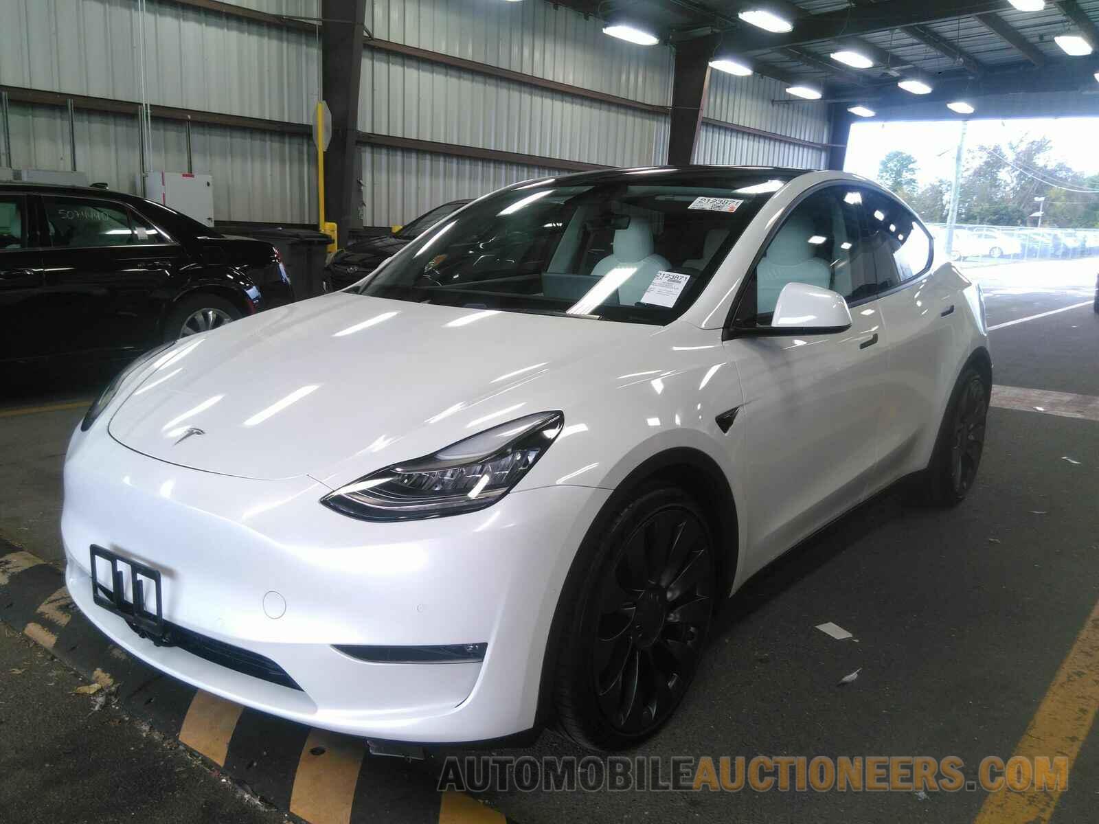 5YJYGDEF0LF037672 Tesla Mo 2020