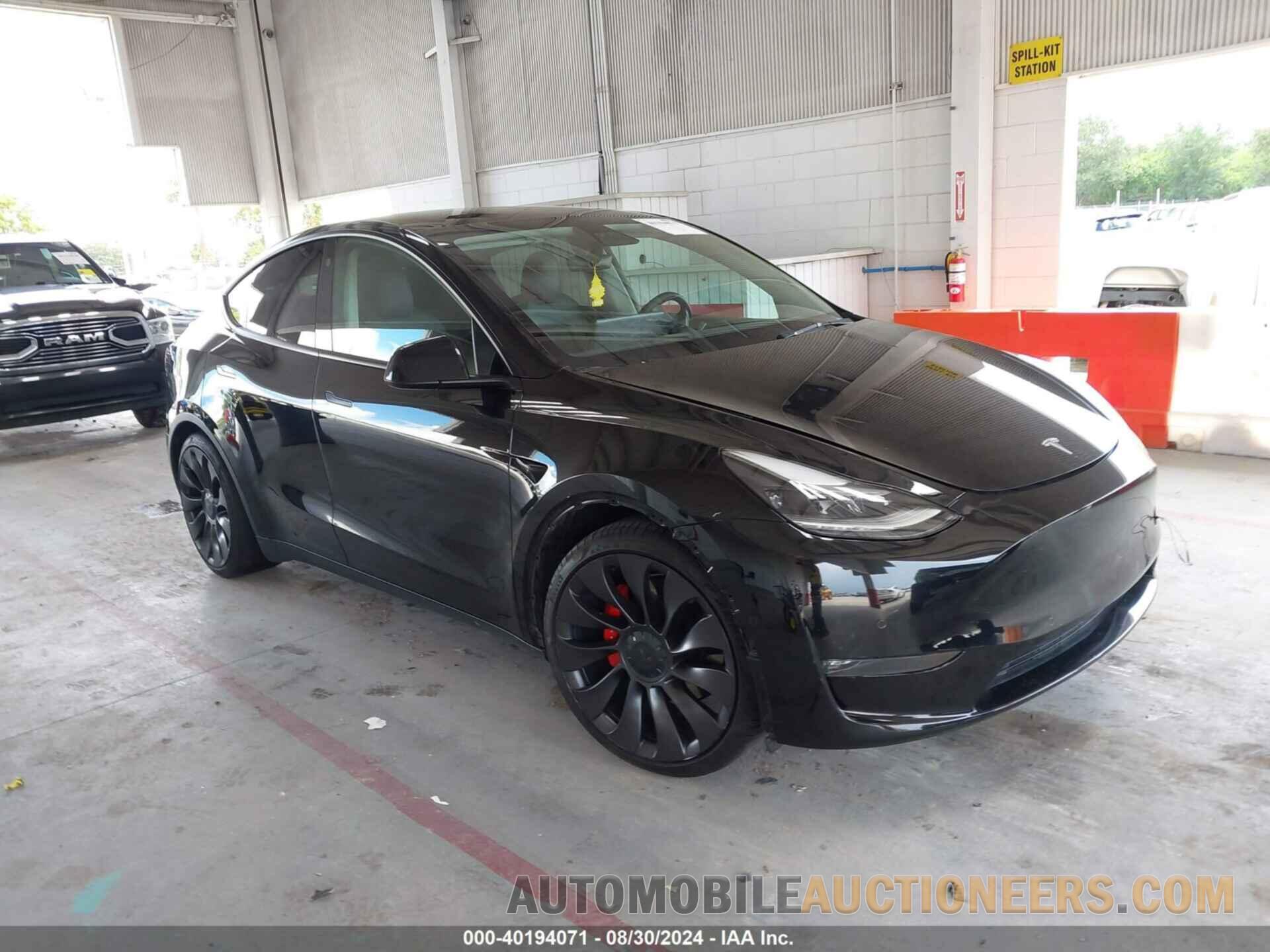 5YJYGDEF0MF216005 TESLA MODEL Y 2021