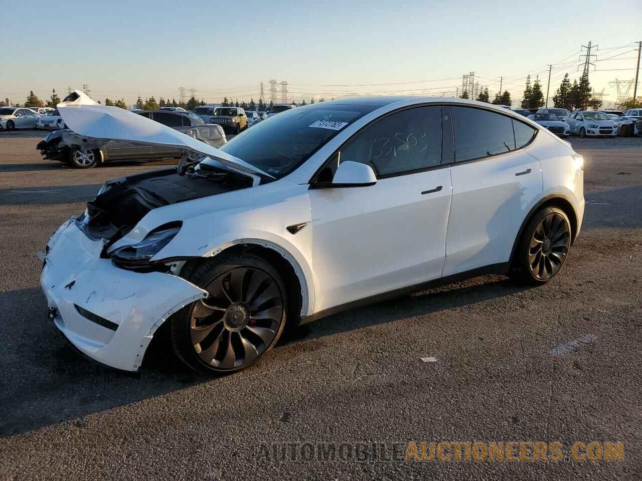 5YJYGDEF0MF246640 TESLA MODEL Y 2021