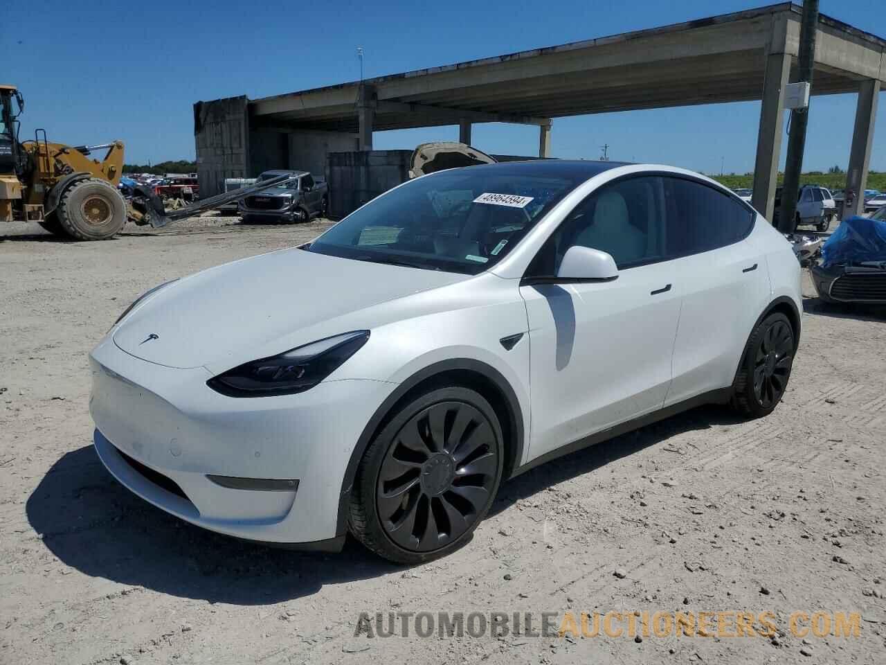 5YJYGDEF0MF304813 TESLA MODEL Y 2021