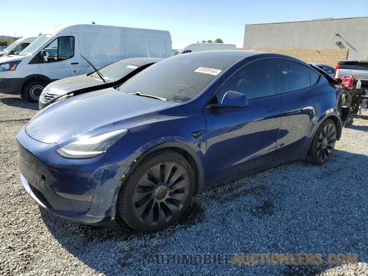 5YJYGDEF1LF000372 TESLA MODEL Y 2020