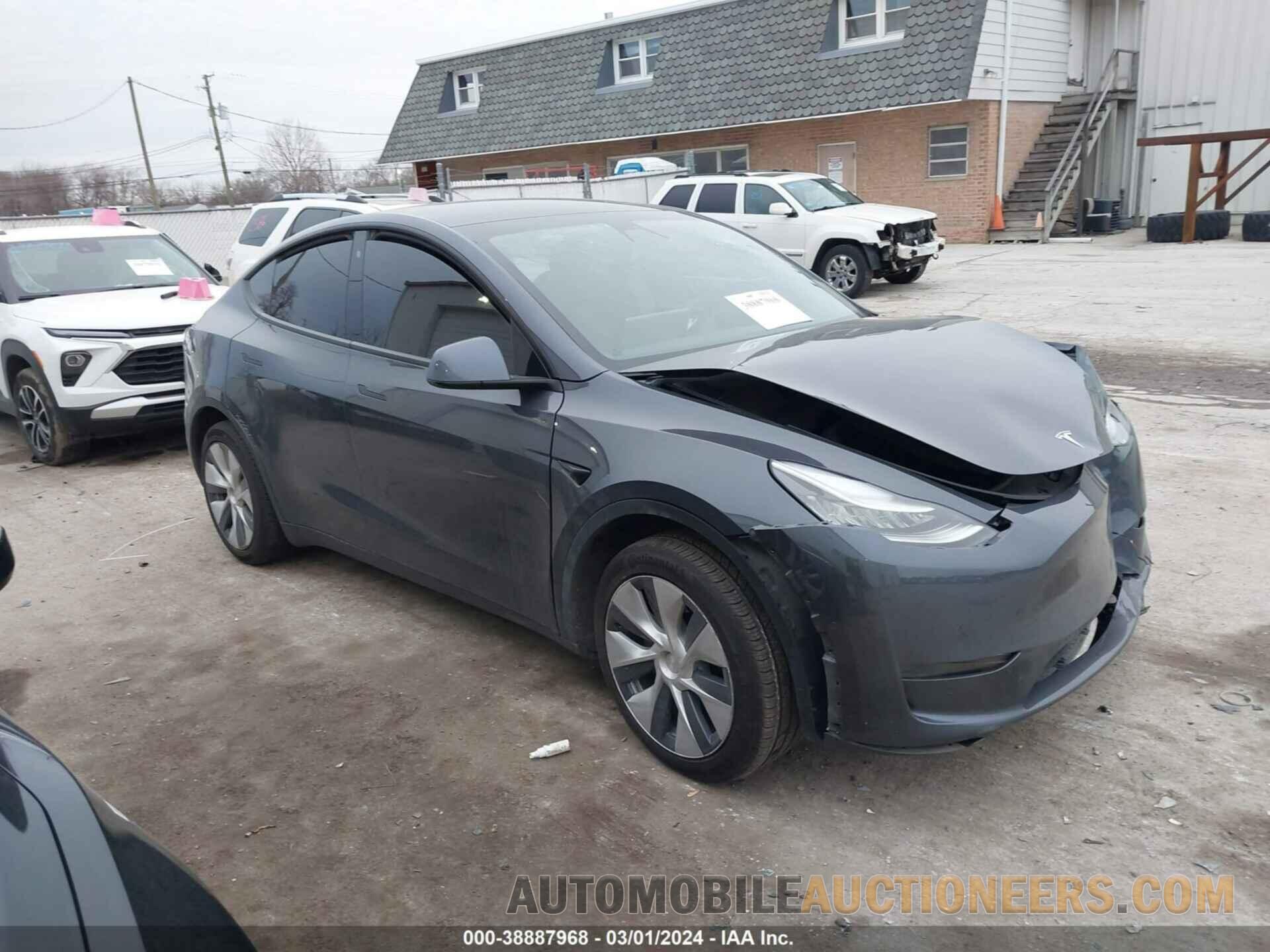 5YJYGDEF1LF005605 TESLA MODEL Y 2020