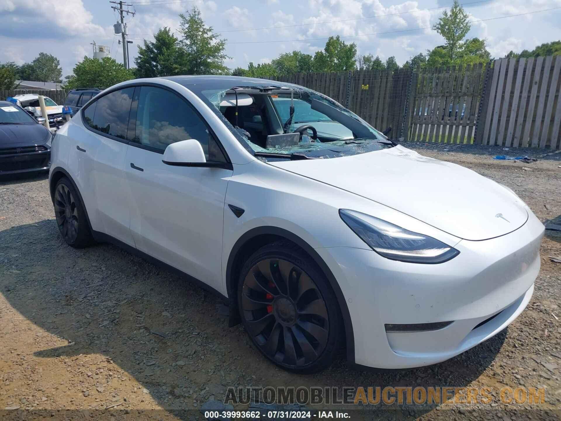 5YJYGDEF1LF025370 TESLA MODEL Y 2020