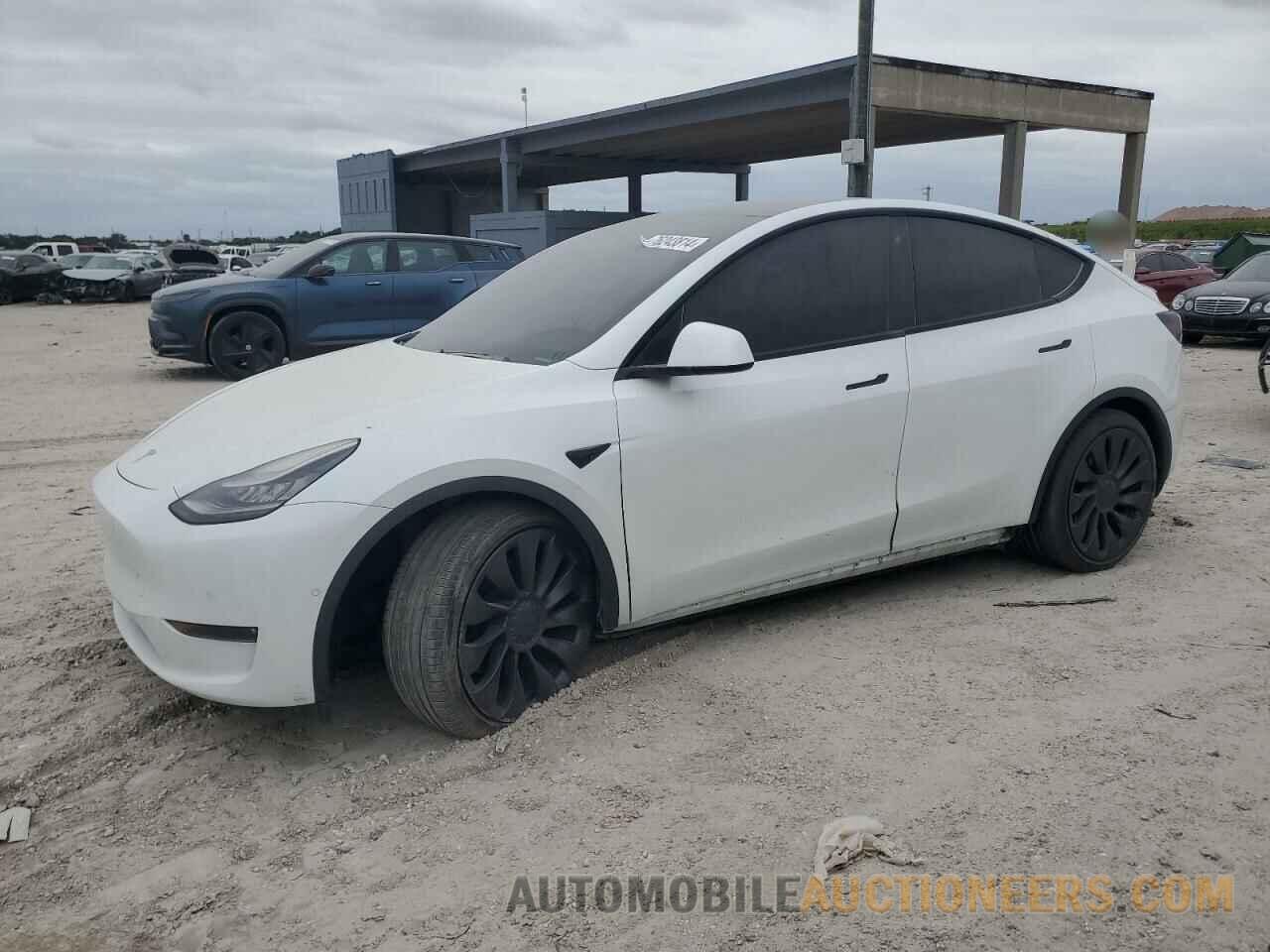 5YJYGDEF1LF037468 TESLA MODEL Y 2020