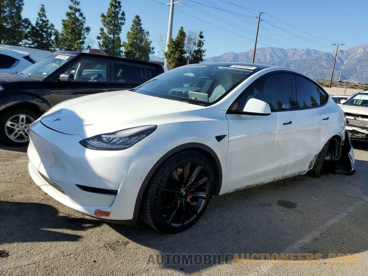 5YJYGDEF1LF051774 TESLA MODEL Y 2020