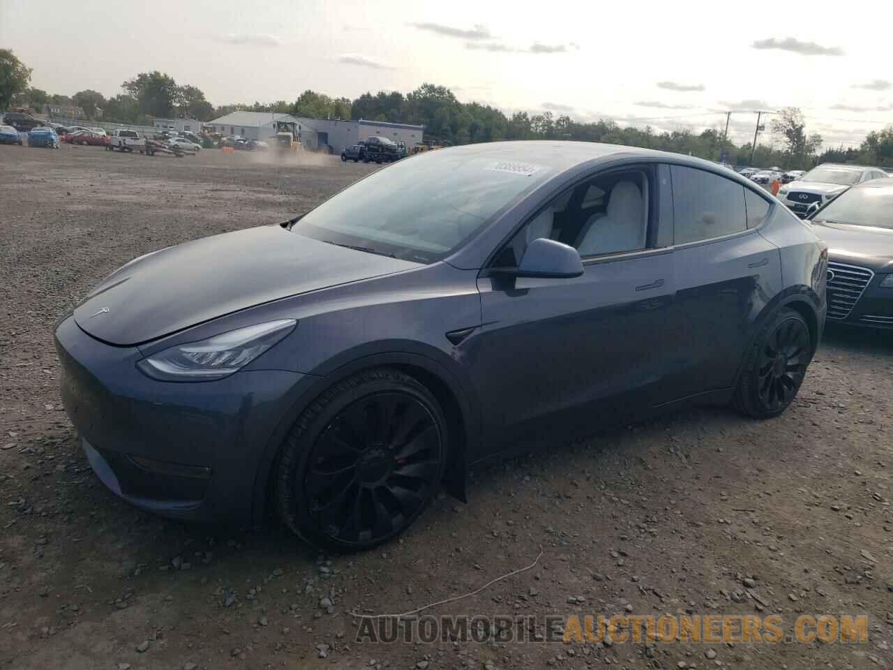 5YJYGDEF1MF072108 TESLA MODEL Y 2021