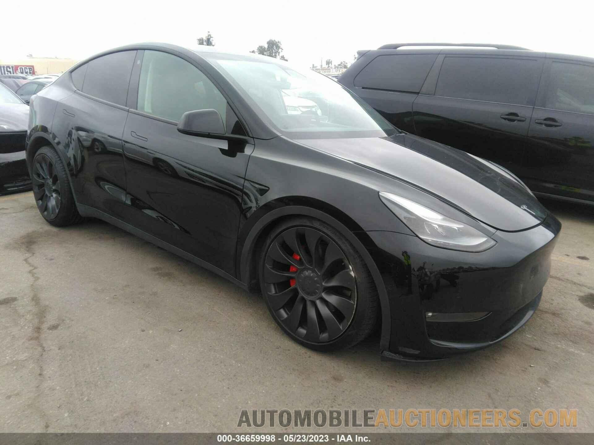 5YJYGDEF1MF195018 TESLA MODEL Y 2021