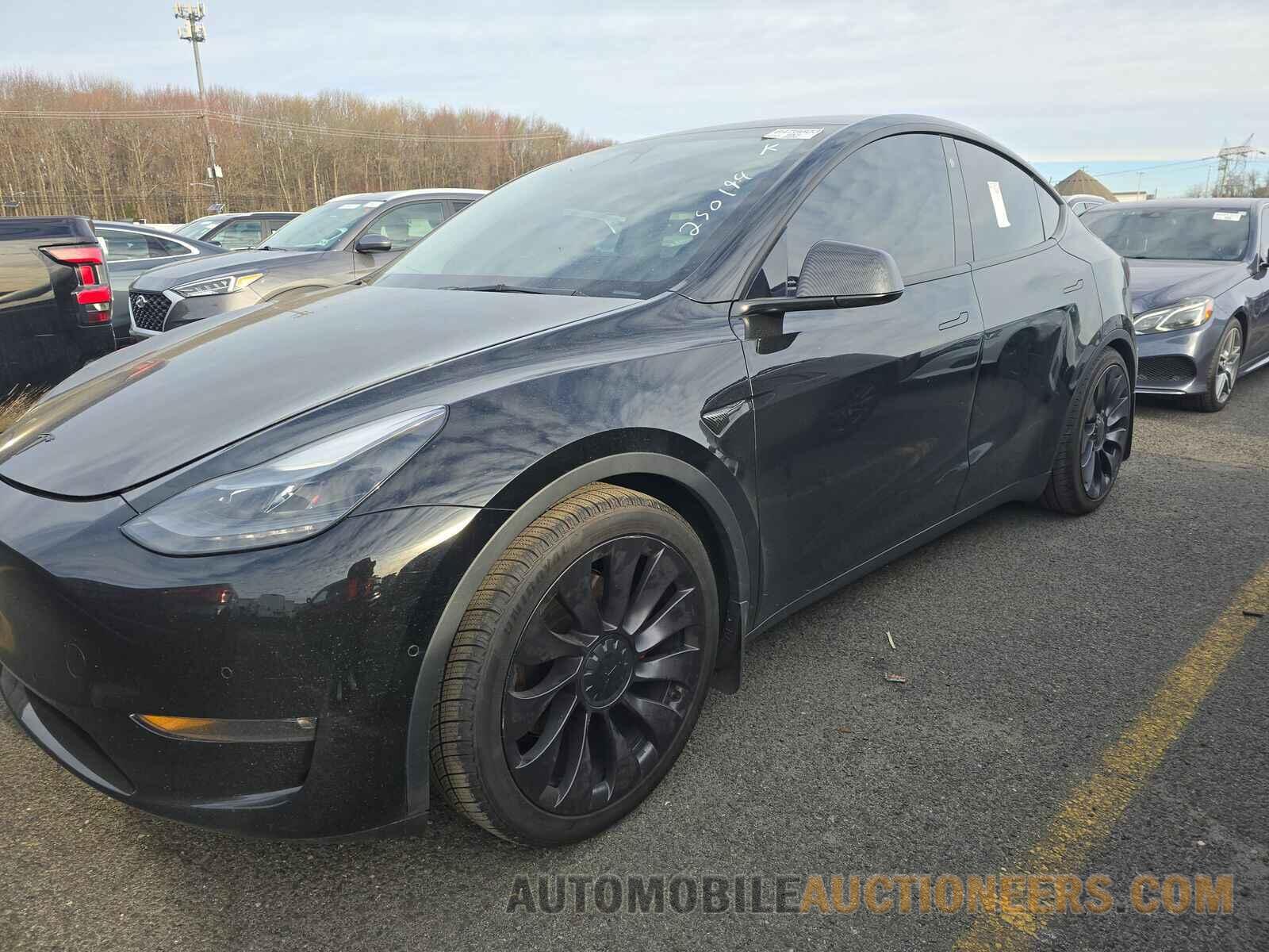 5YJYGDEF1MF250194 Tesla Mo 2021