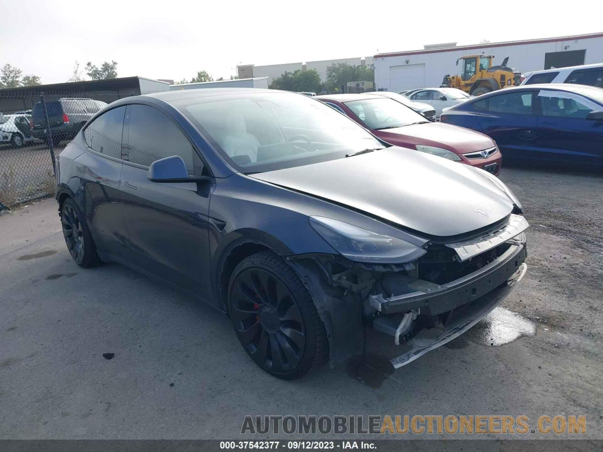 5YJYGDEF1MF269764 TESLA MODEL Y 2021