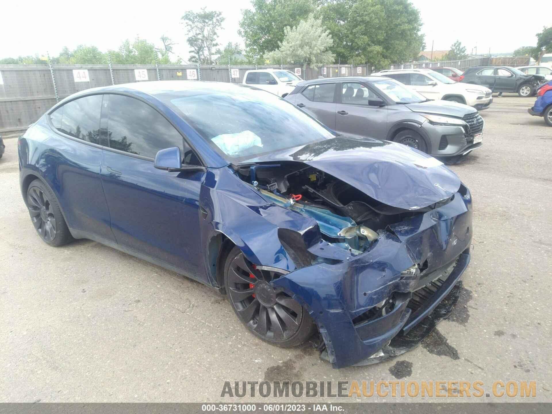 5YJYGDEF1MF305209 TESLA MODEL Y 2021