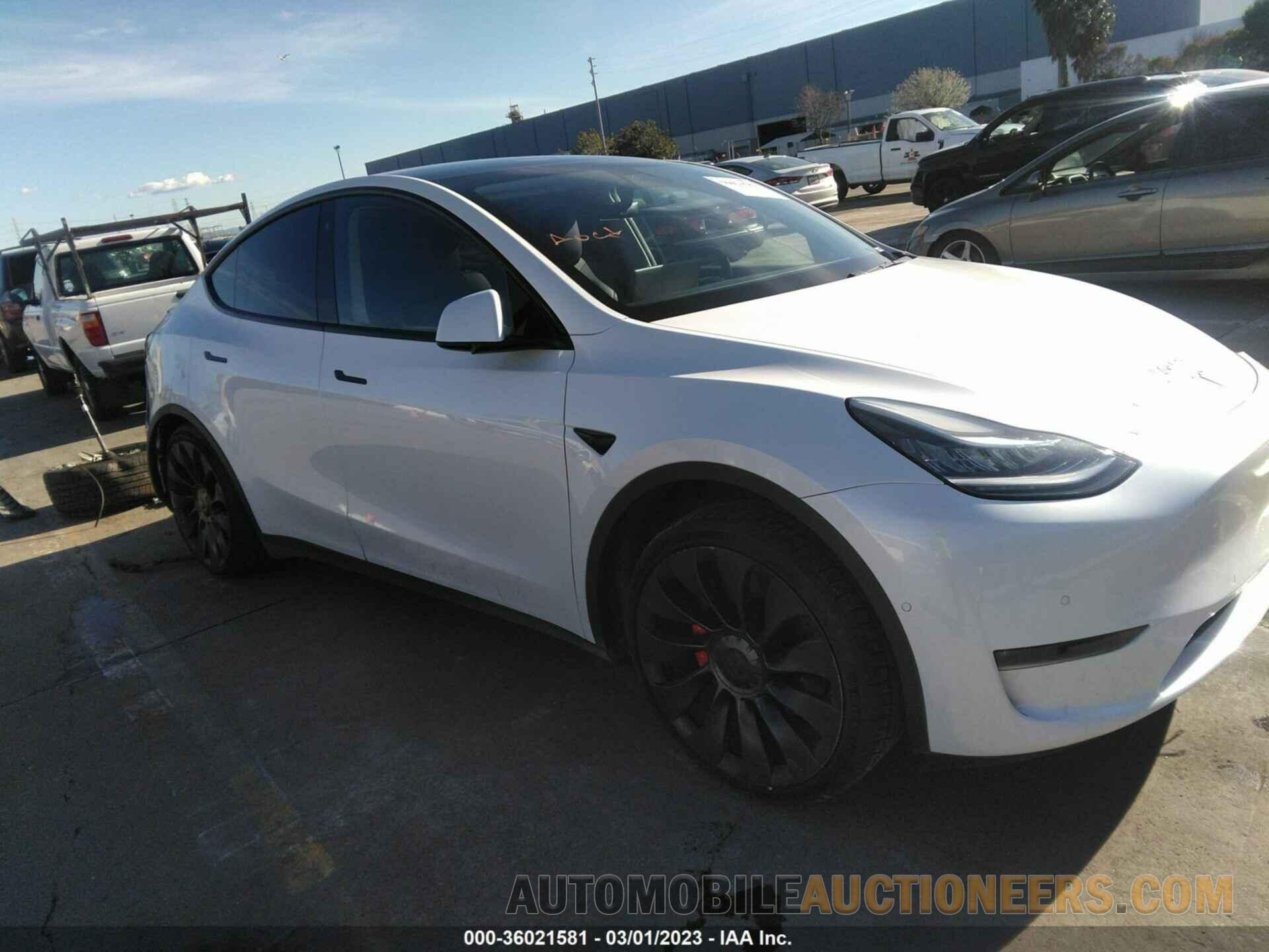 5YJYGDEF2LF001885 TESLA MODEL Y 2020