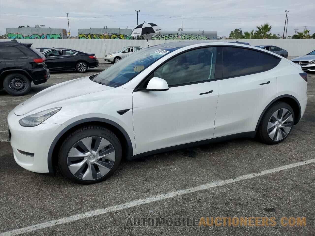 5YJYGDEF2LF001997 TESLA MODEL Y 2020