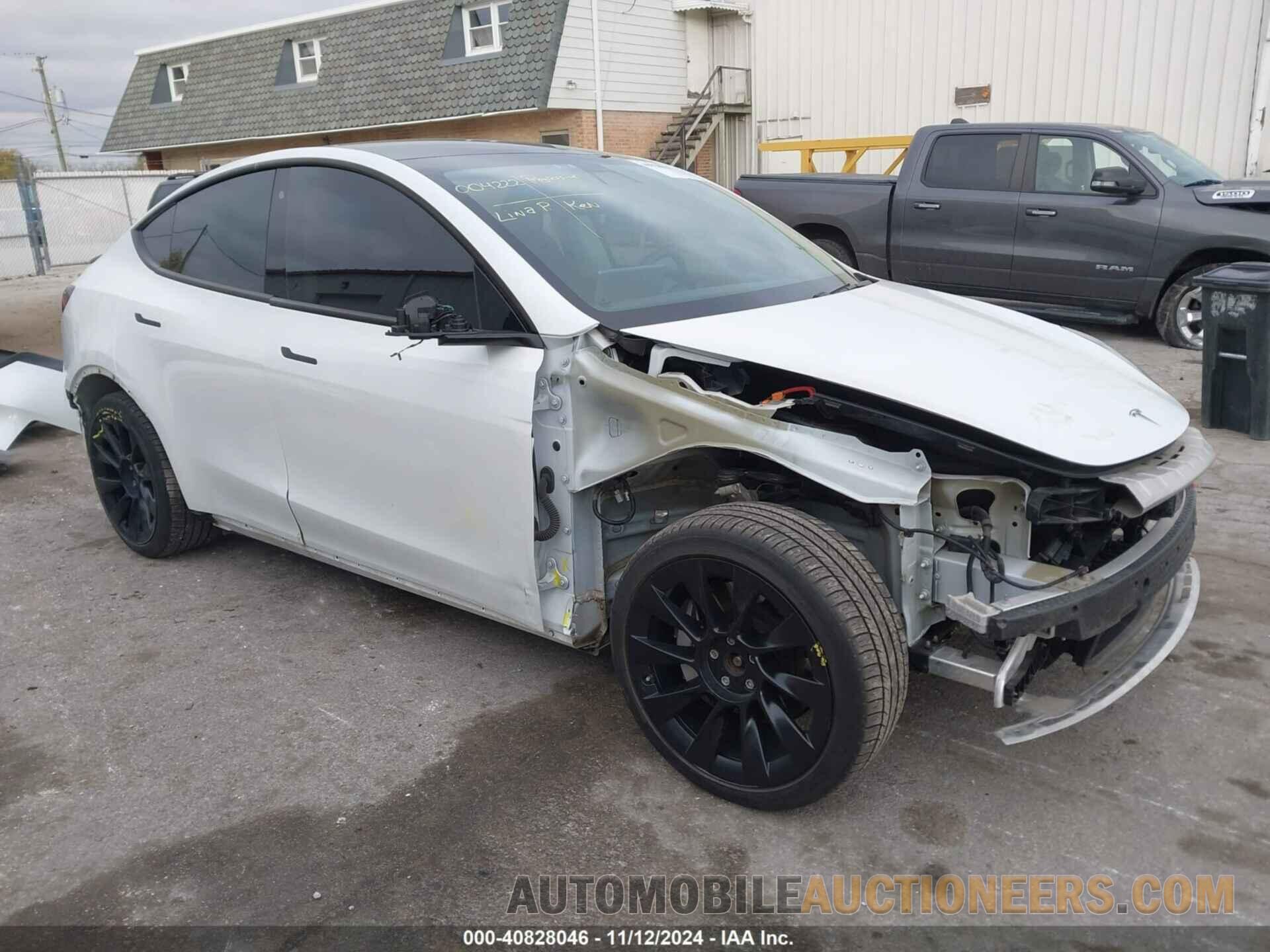 5YJYGDEF2LF004222 TESLA MODEL Y 2020