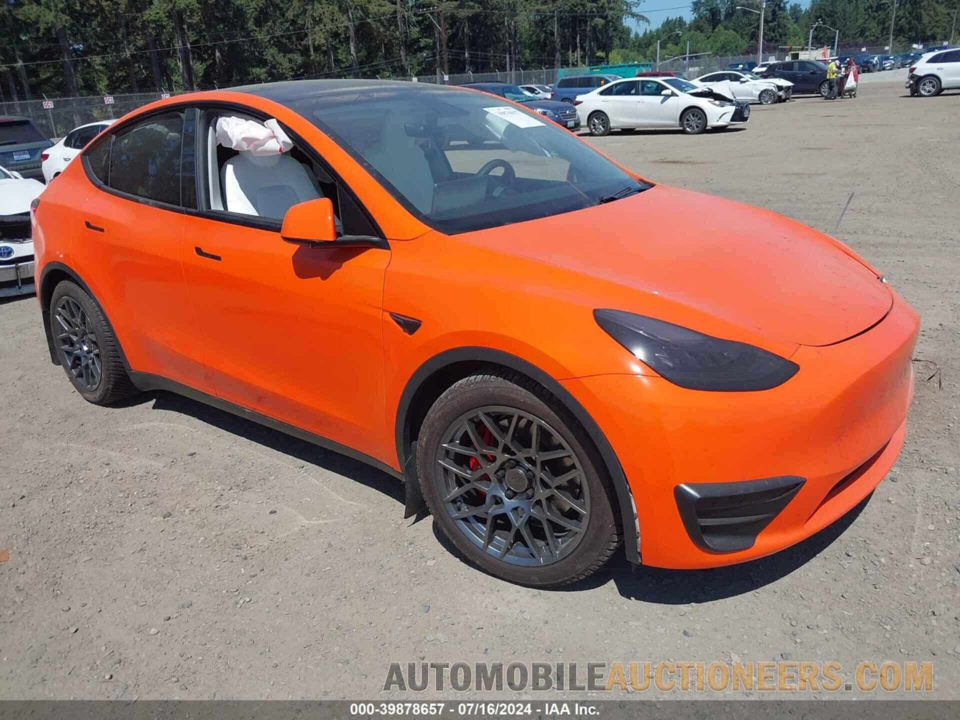 5YJYGDEF2LF023577 TESLA MODEL Y 2020