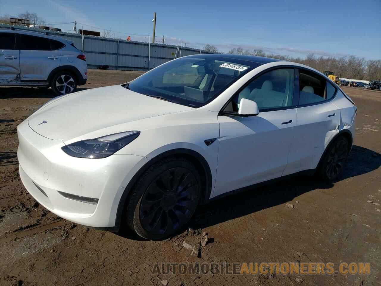 5YJYGDEF2MF209413 TESLA MODEL Y 2021